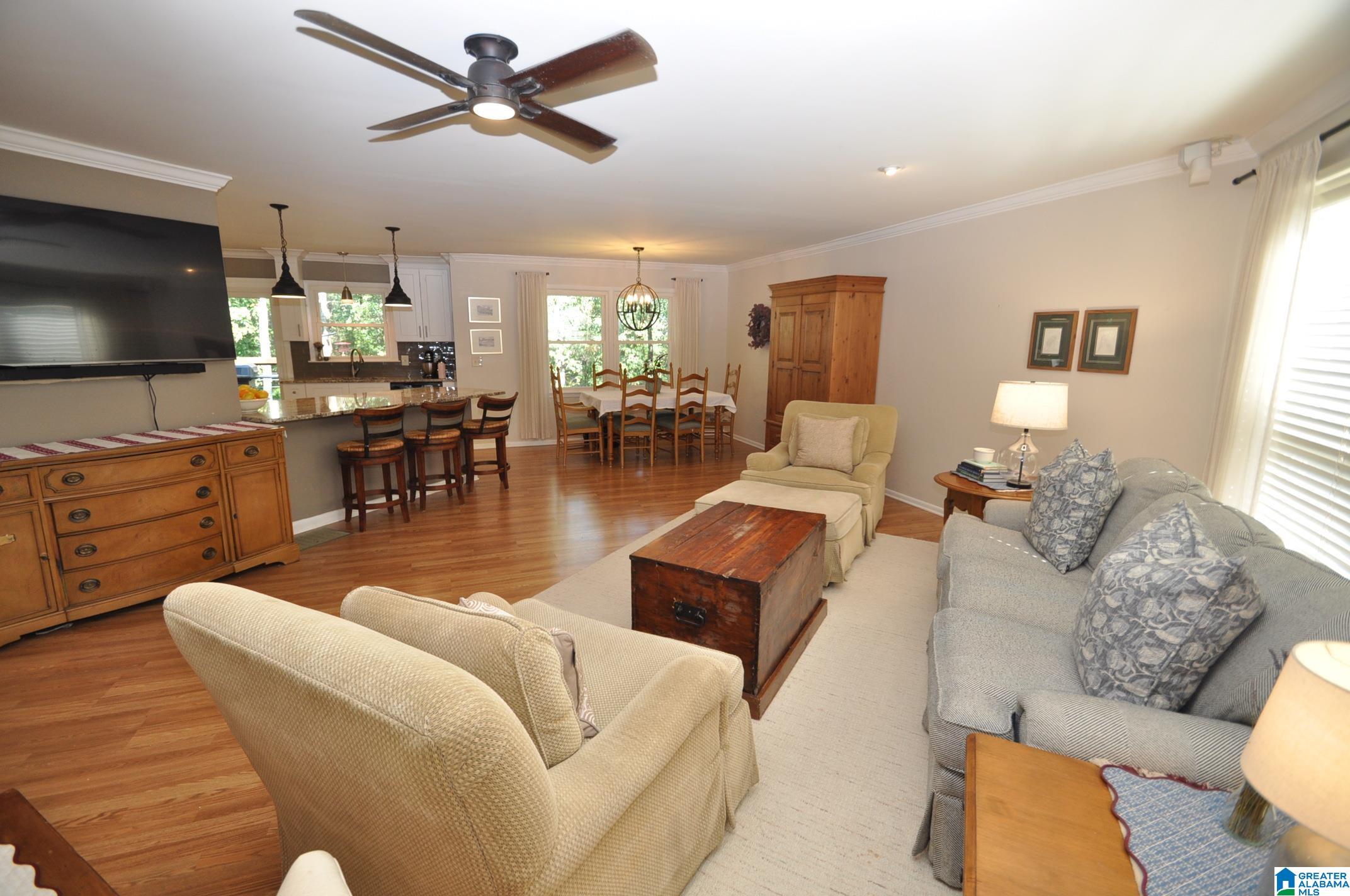 Photo 3 of Single family home for sale at 3902 S Shades Crst Rd, Hoover, AL 35244 | MLS# 21465357 | Listing updated on 2026-09-19