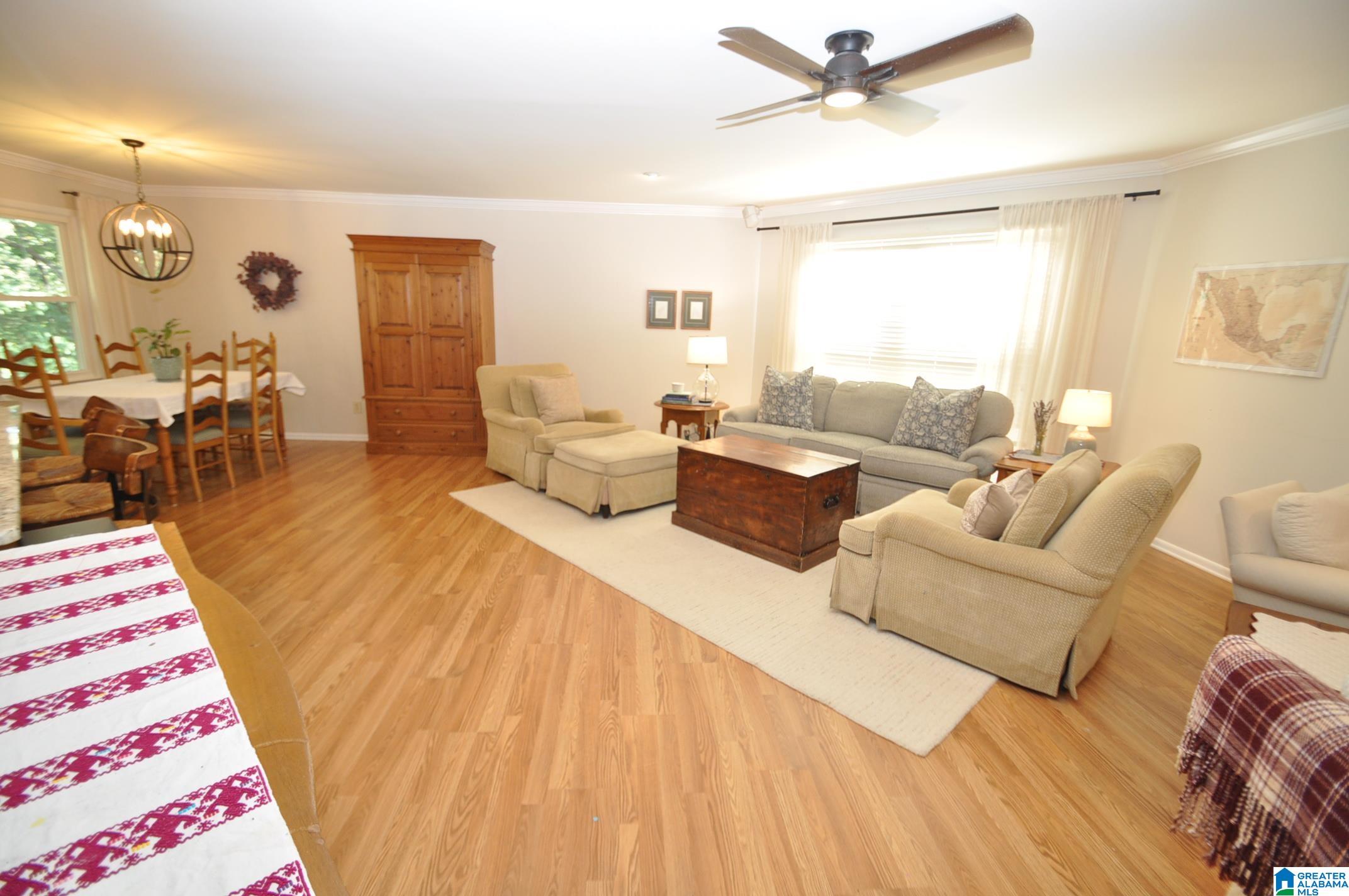 Photo 3 of Single family home for sale at 3902 S Shades Crst Rd, Hoover, AL 35244 | MLS# 21465357 | Listing updated on 2026-09-19