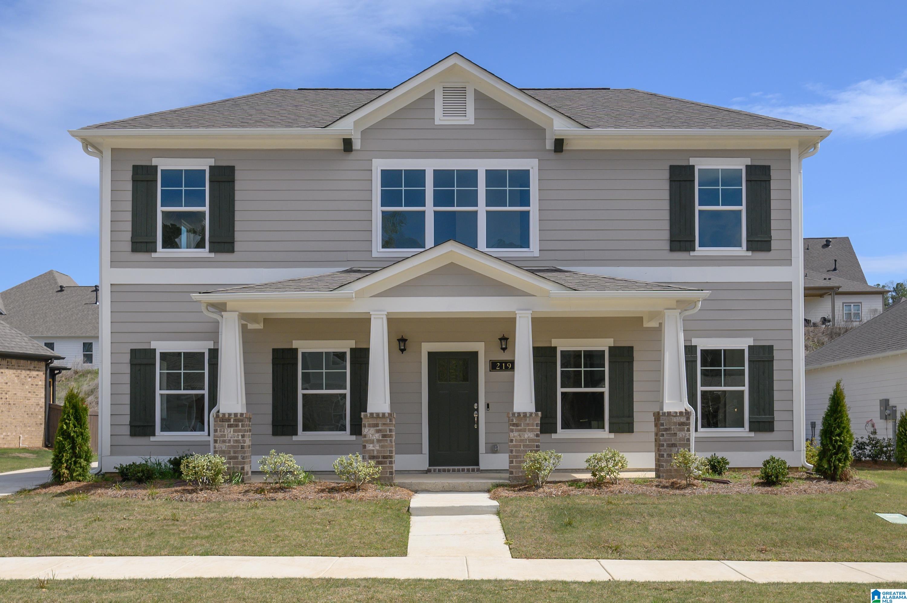 Photo 1 of Single family home for sale at 231 Ridge Blvd, Alabaster, AL 35007 | MLS# 21465362 | Listing updated on 2026-09-19
