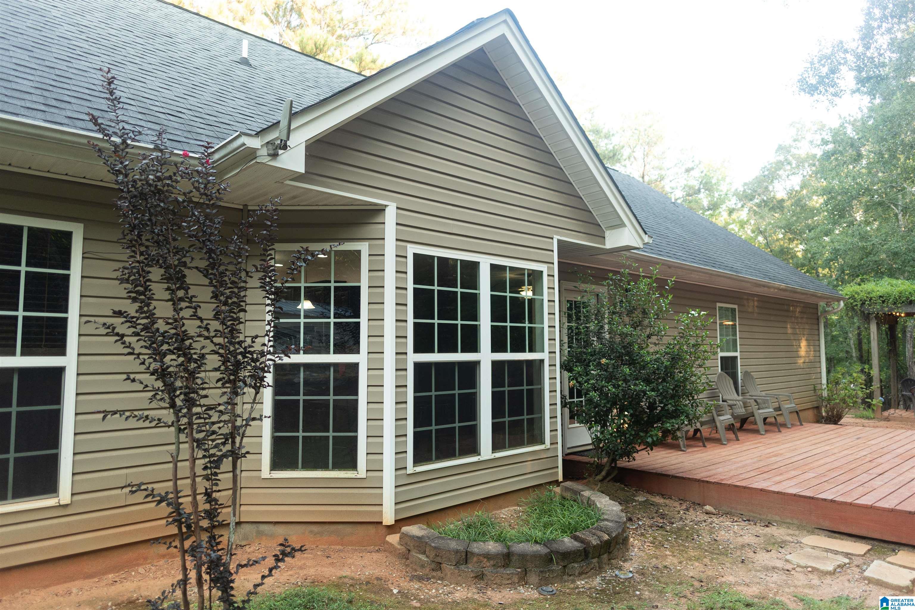 Photo 3 of Single family home for sale at 1045 Lee Rd, Valley, AL 36854 | MLS# 21465365 | Listing updated on 2026-09-19