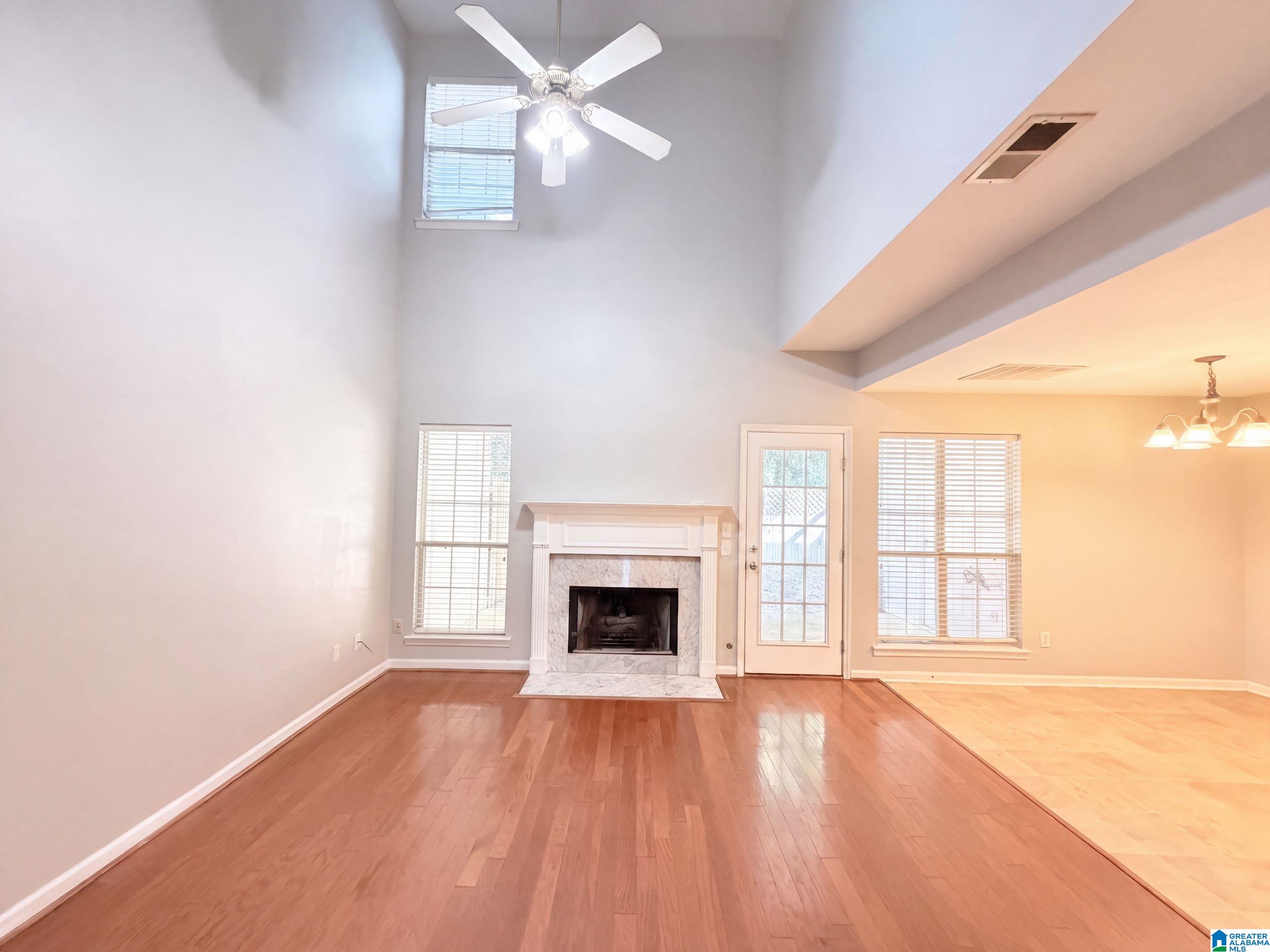 Photo 3 of Townhouse for sale at 531 Cyn Park Dr, Pelham, AL 35124 | MLS# 21465378 | Listing updated on 2026-09-19