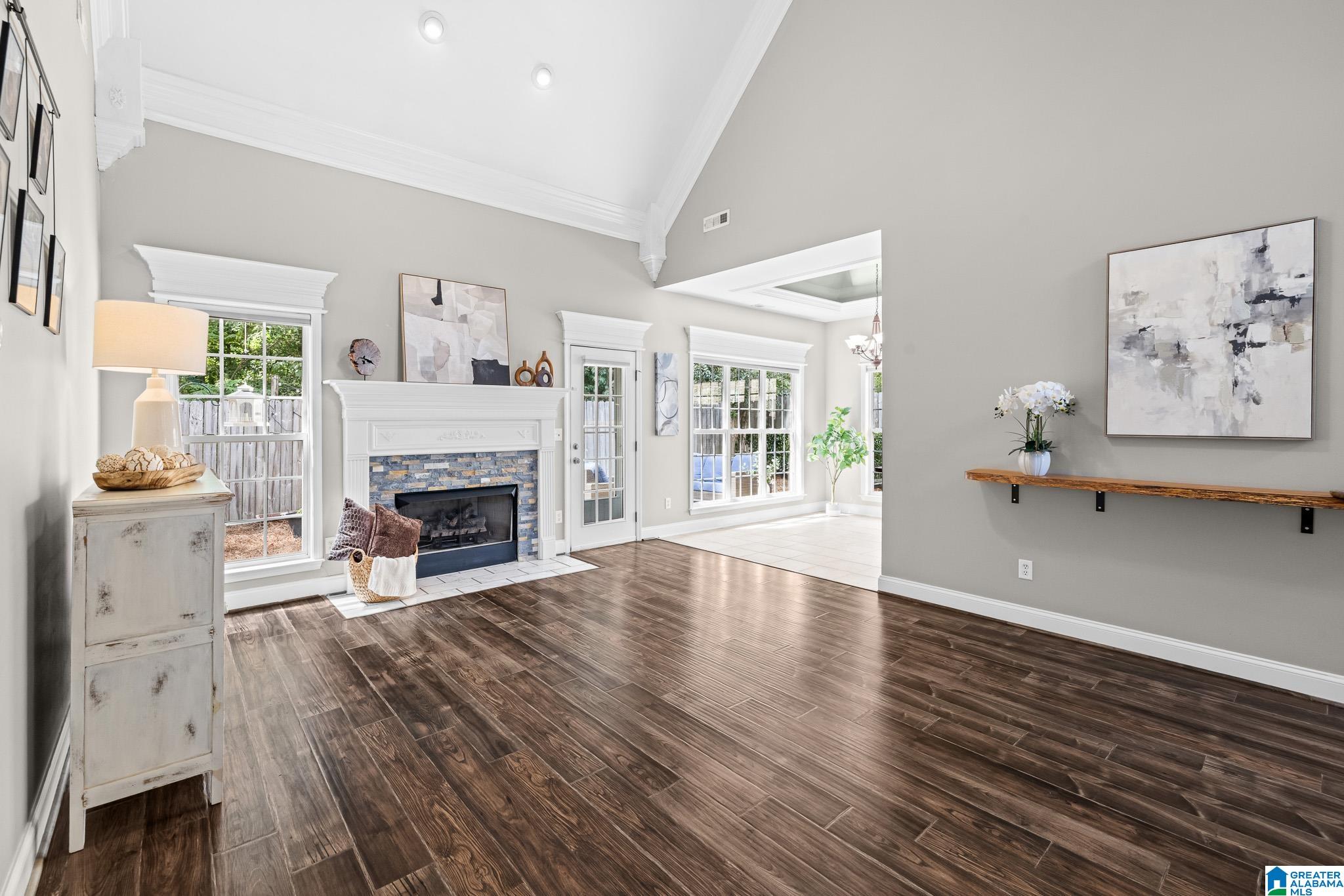 Photo 3 of Single family home for sale at 184 Thorn Berry Dr, Birmingham, AL 35242 | MLS# 21465388 | Listing updated on 2026-09-19
