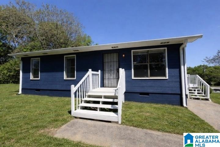 Single family home for sale at 1920 15th Way SW, BIRMINGHAM, AL 35211 | MLS# 21465389