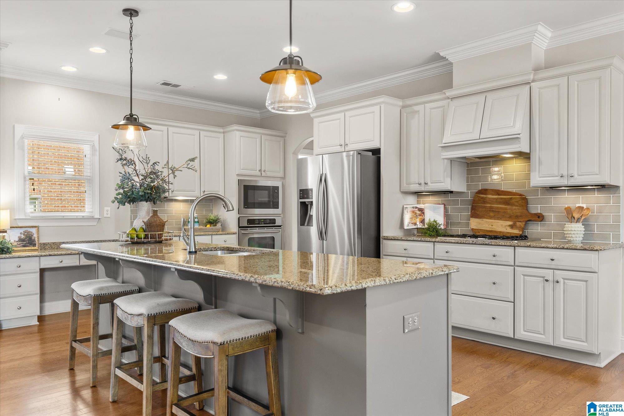 Photo 3 of Single family home for sale at 2221 Ross Ave, Hoover, AL 35226 | MLS# 21465392 | Listing updated on 2026-09-19