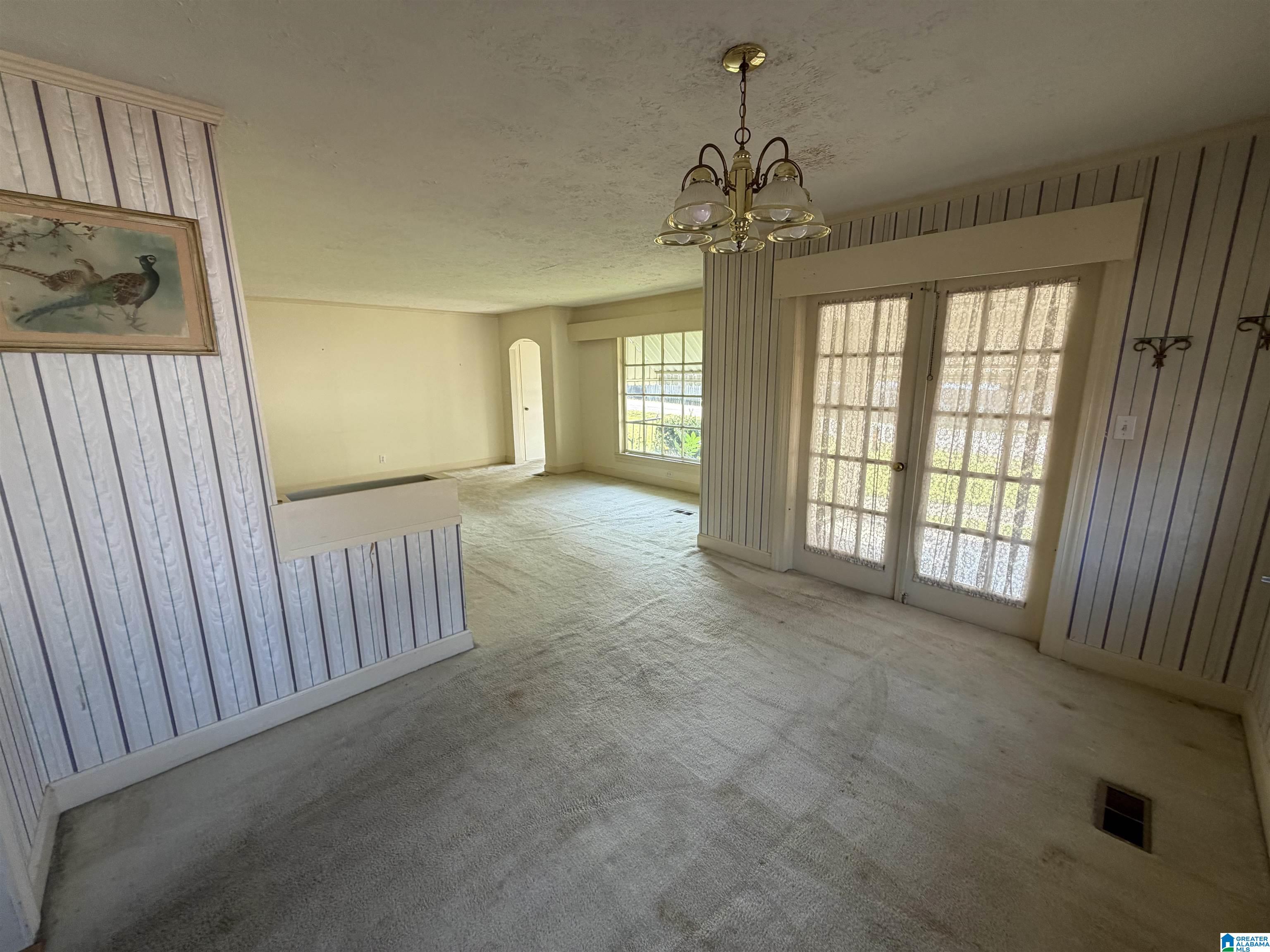Photo 4 of Single family home for sale at 304 Savage St, Piedmont, AL 36272 | MLS# 21465409 | Listing updated on 2026-09-19