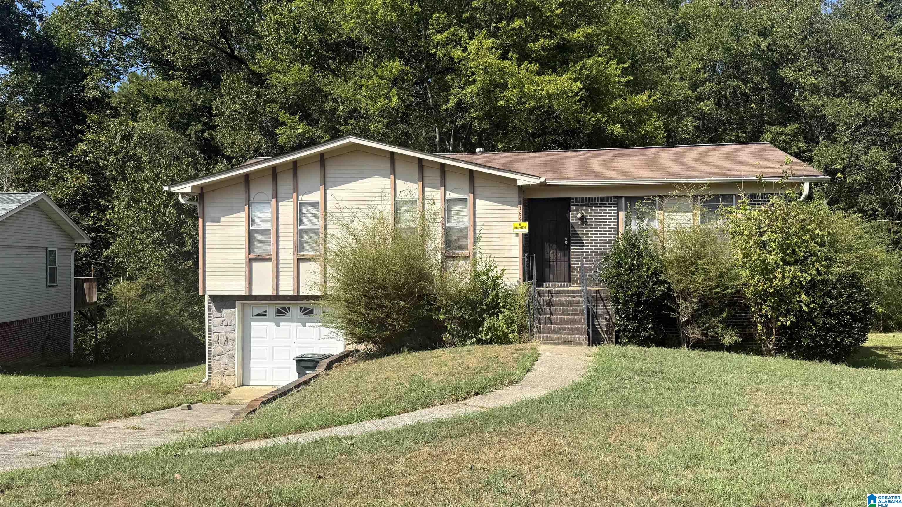 Single family home for sale at 1164 Circle Trl, BIRMINGHAM, AL 35214 | MLS# 21465411