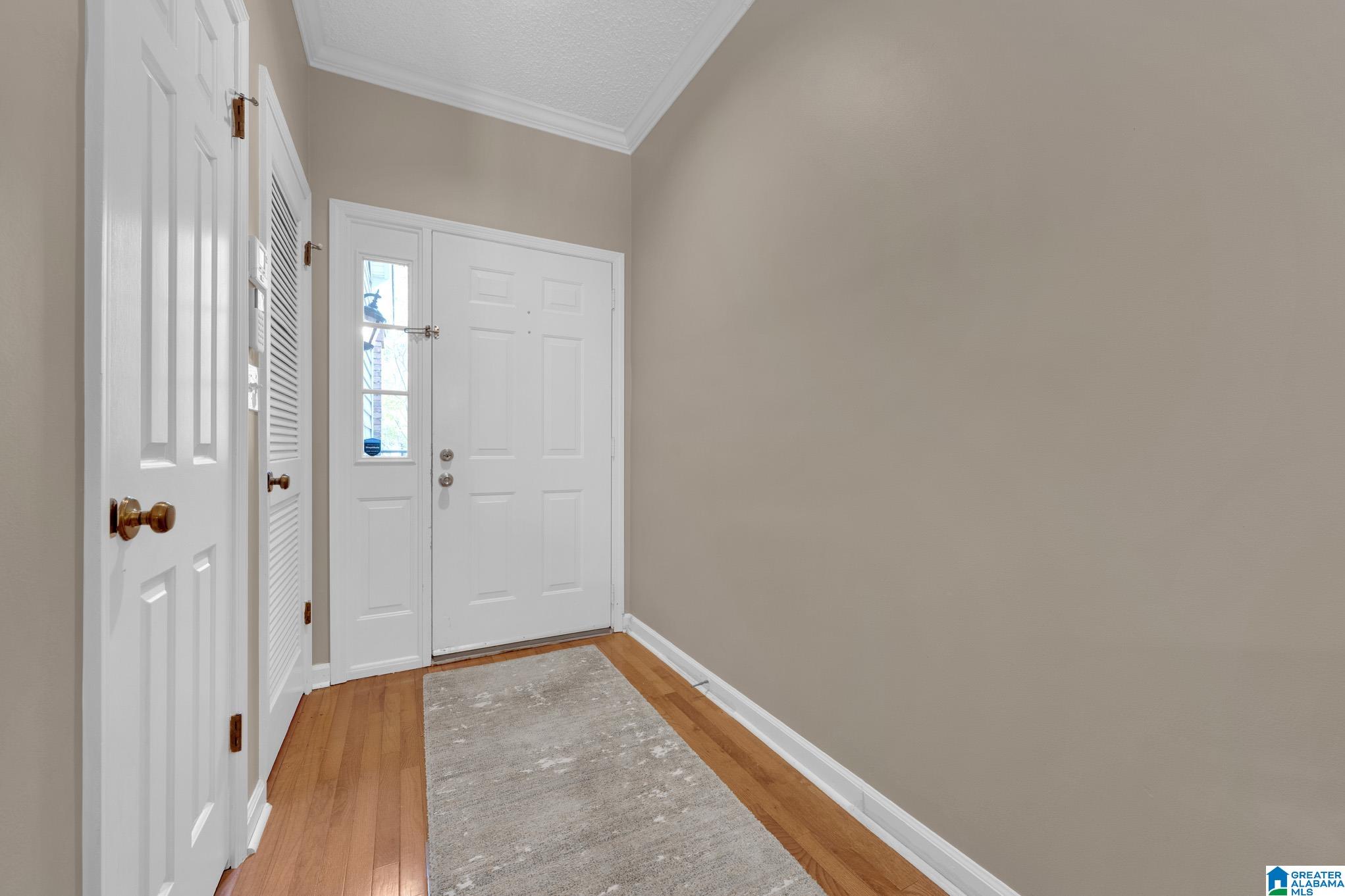 Photo 3 of Condo for sale at 1953 Waterford Pl #1953, Hoover, AL 35244 | MLS# 21465452 | Listing updated on 2026-09-19