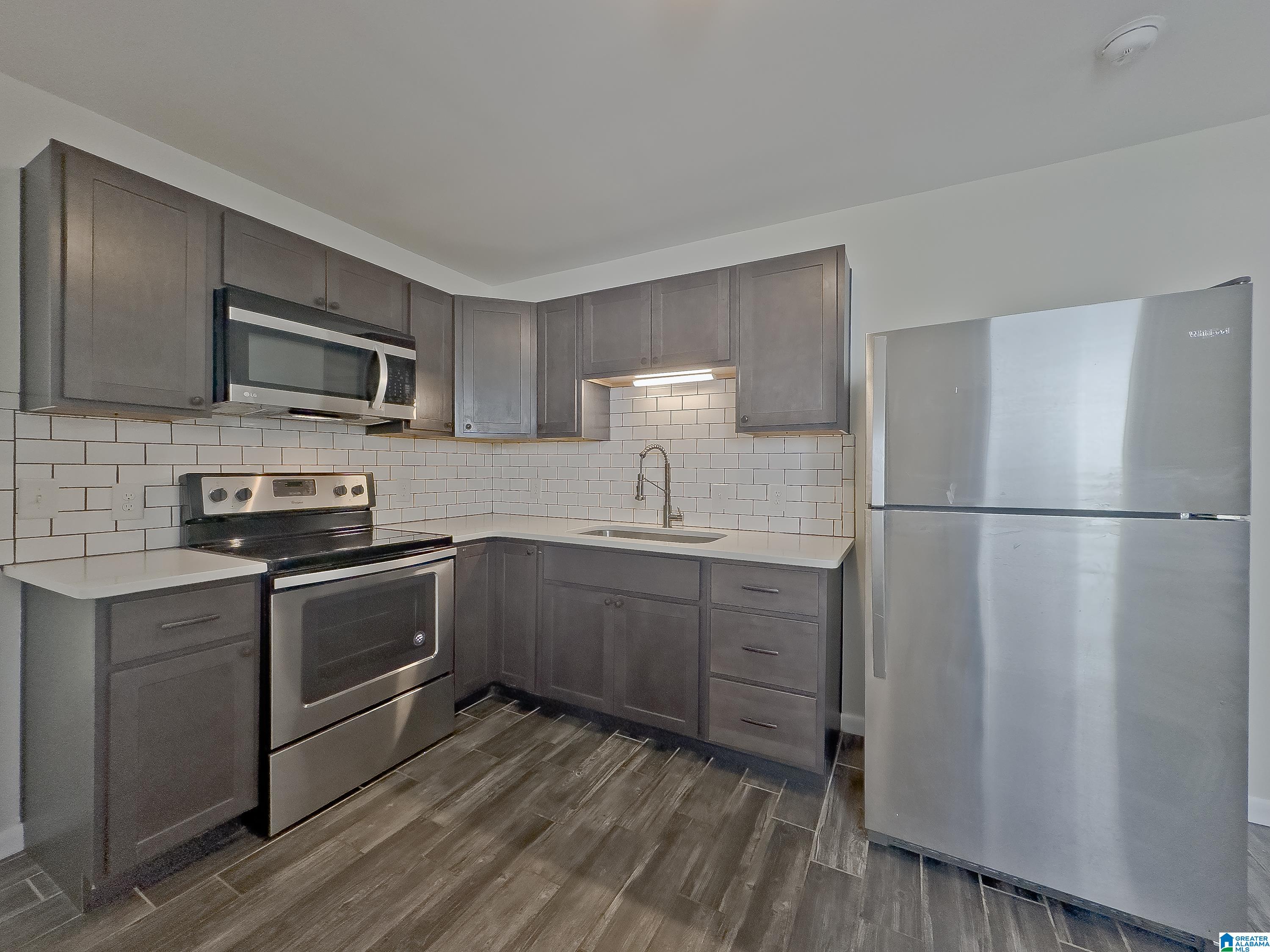 Photo 2 of Single family home for sale at 633 62nd Street, Birmingham, AL 35212 | MLS# 21465457 | Listing updated on 2026-09-19