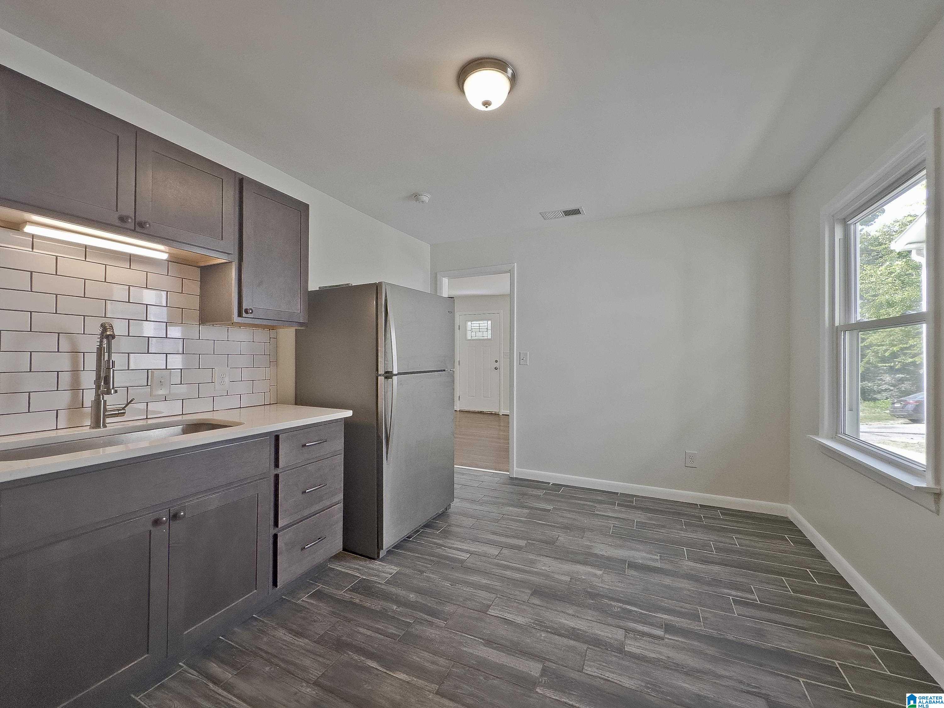 Photo 3 of Single family home for sale at 633 62nd Street, Birmingham, AL 35212 | MLS# 21465457 | Listing updated on 2026-09-19