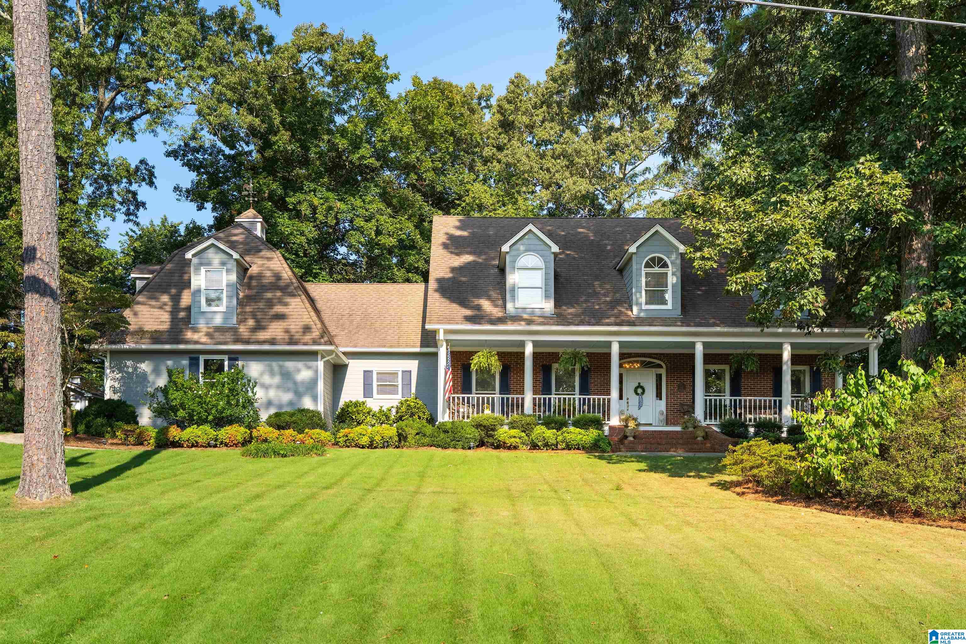514 WOODLAND HILLS DRIVE
