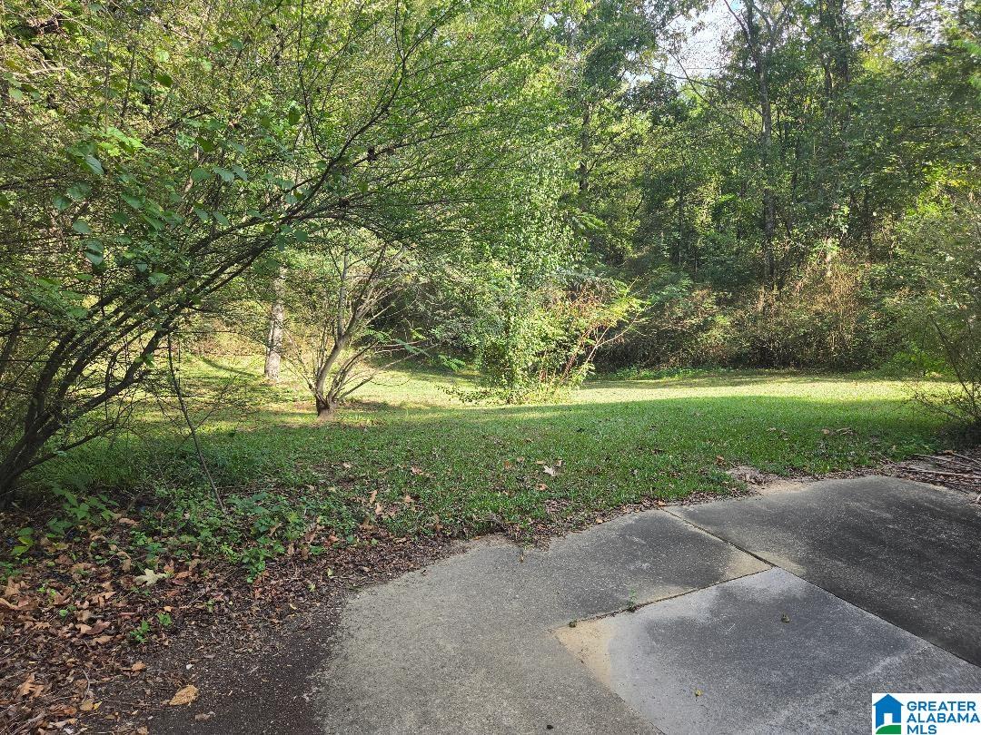 Photo 3 of Single family home for sale at 633 4th Court, Pleasant Grove, AL 35127 | MLS# 21465509 | Listing updated on 2026-09-19