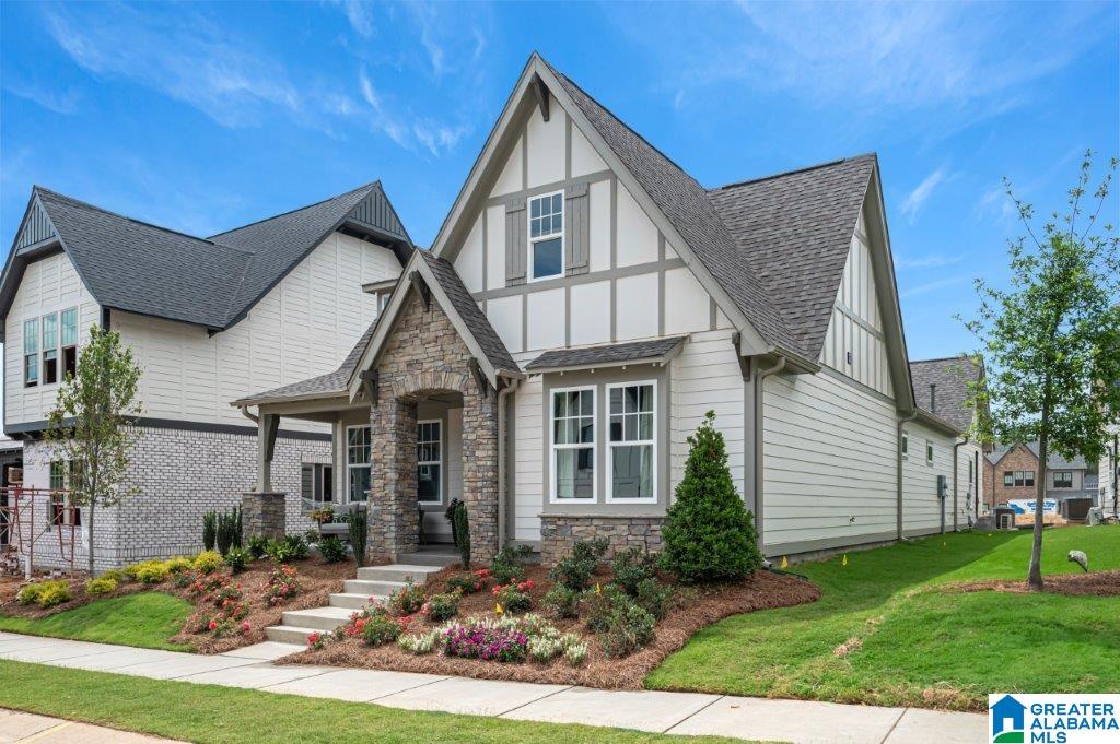 Photo 1 of Single family home for sale at 6324 Olivewood Dr, Hoover, AL 35244 | MLS# 21465512 | Listing updated on 2026-09-20