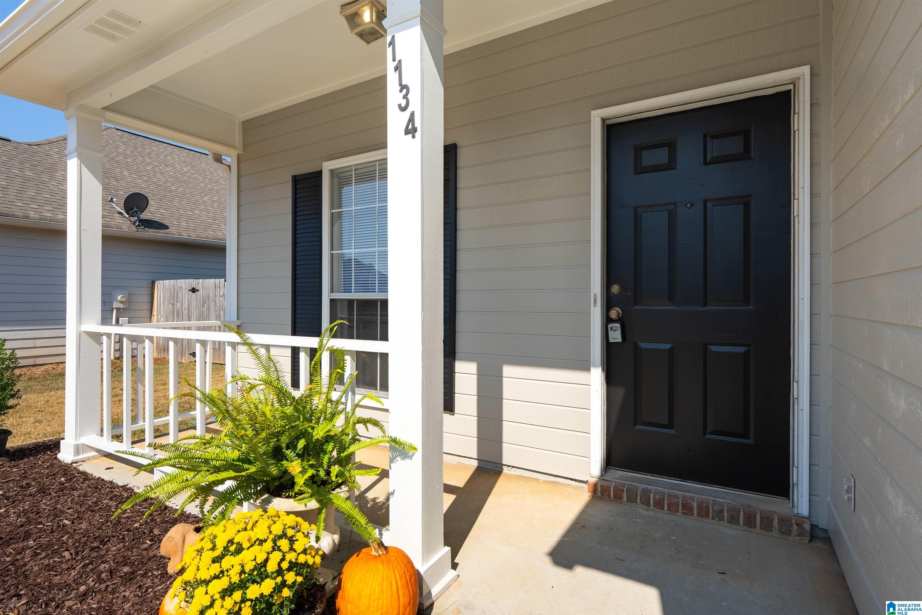 Photo 3 of Single family home for sale at 1134 Amberley Woods Dr, Helena, AL 35080 | MLS# 21465519 | Listing updated on 2026-09-20
