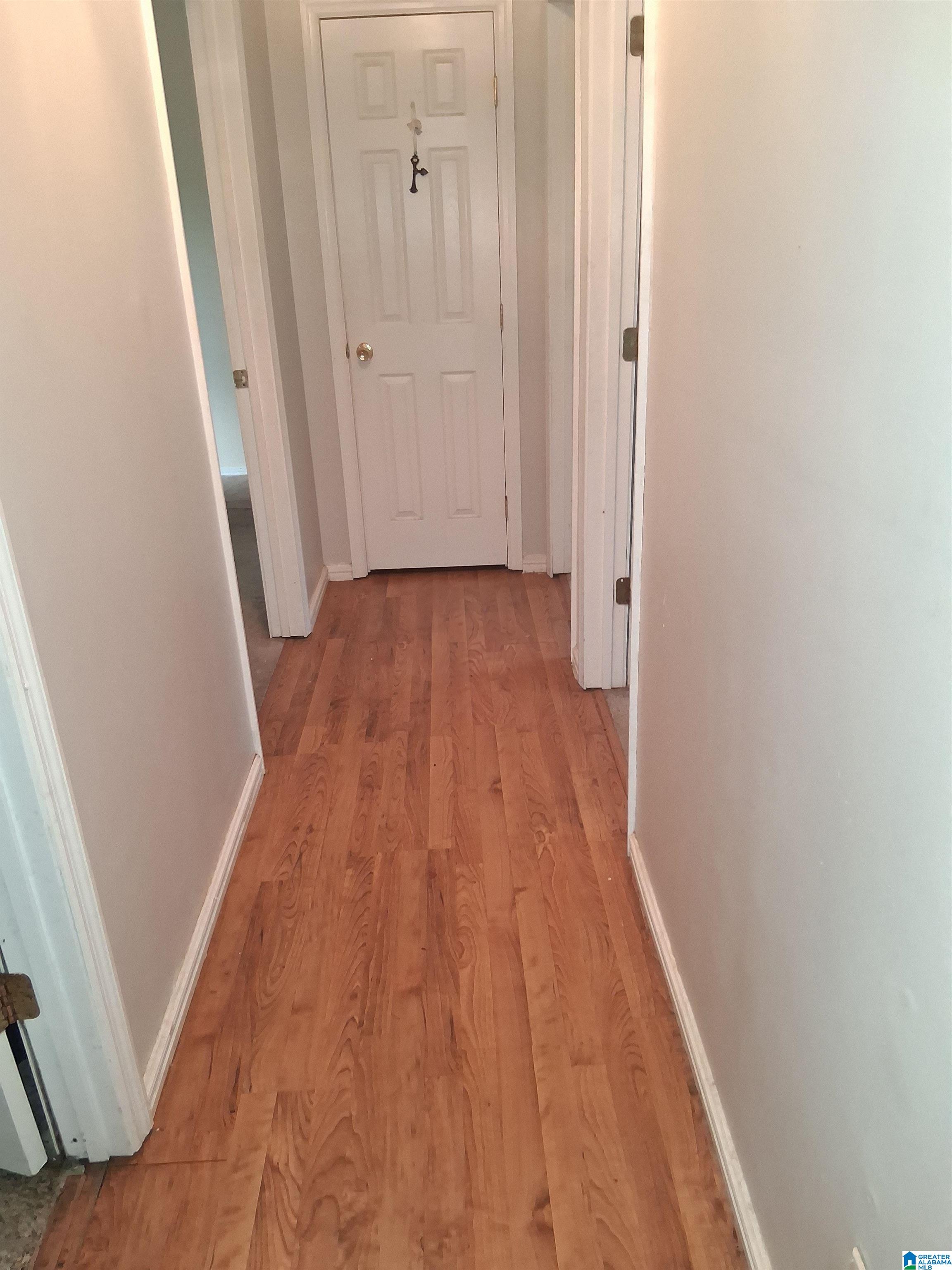 Photo 4 of Single family home for sale at 7910 7th Court S, Birmingham, AL 35206 | MLS# 21465532 | Listing updated on 2026-09-20