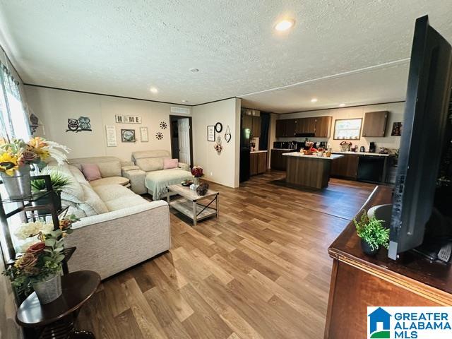 Photo 1 of Single family home for sale at 402 County Rd 95, Calera, AL 35040 | MLS# 21465553 | Listing updated on 2026-09-21
