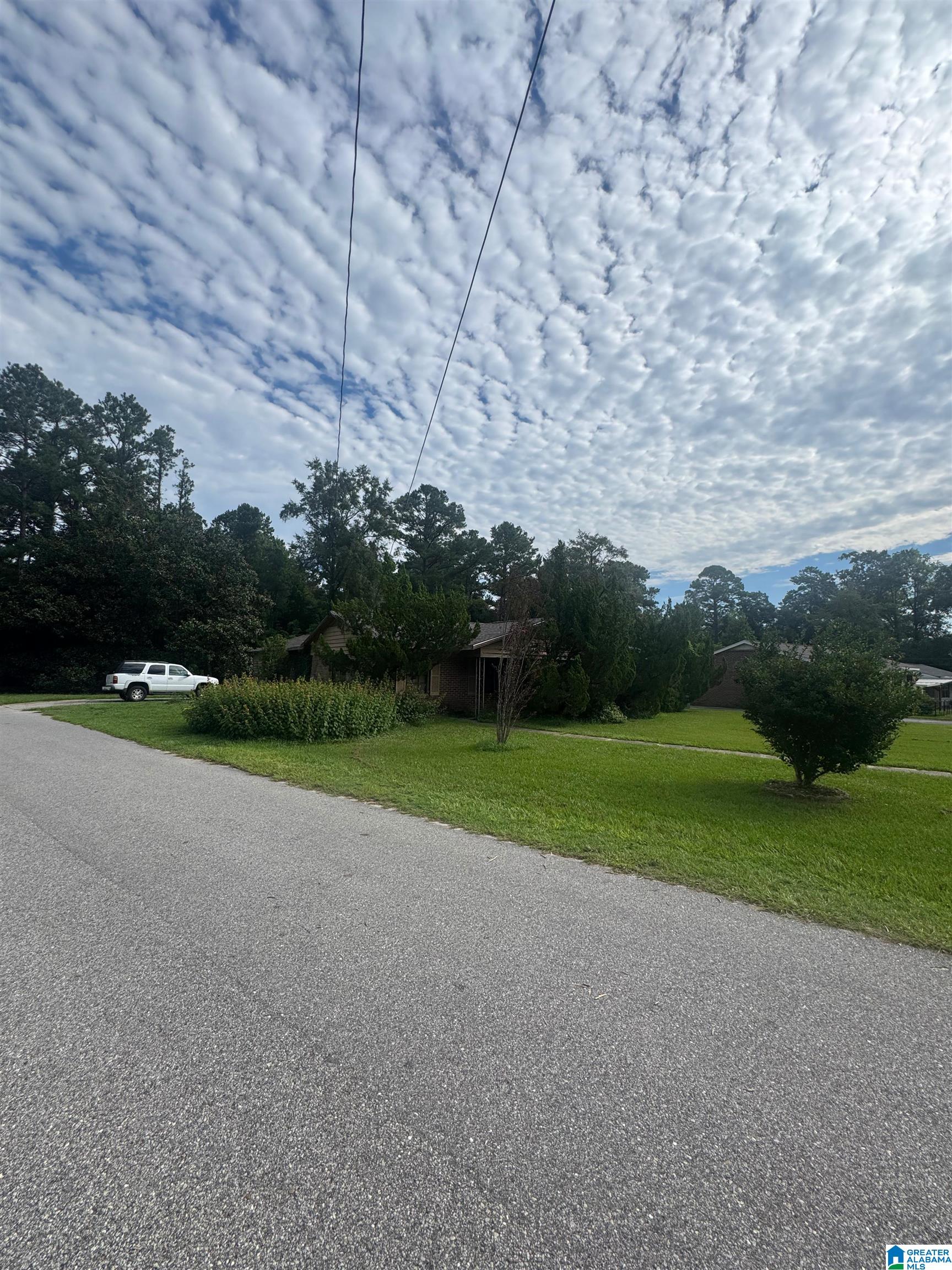 Photo 2 of Single family home for sale at 318 Stallworth St, Brewton, AL 36426 | MLS# 21465587 | Listing updated on 2026-09-21
