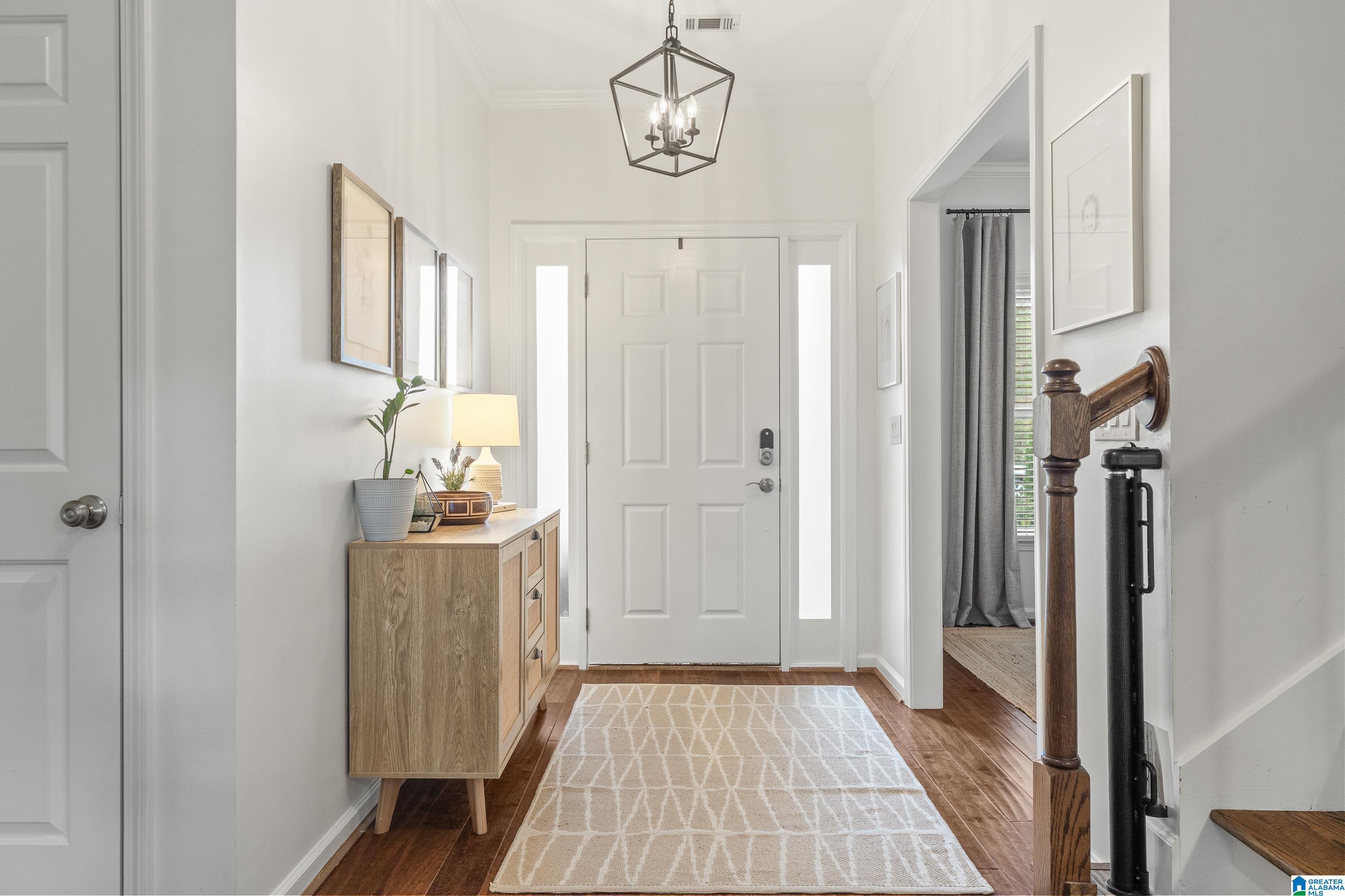 Photo 3 of Single family home for sale at 1573 Parkside Ct, Birmingham, AL 35209 | MLS# 21465670 | Listing updated on 2026-09-24