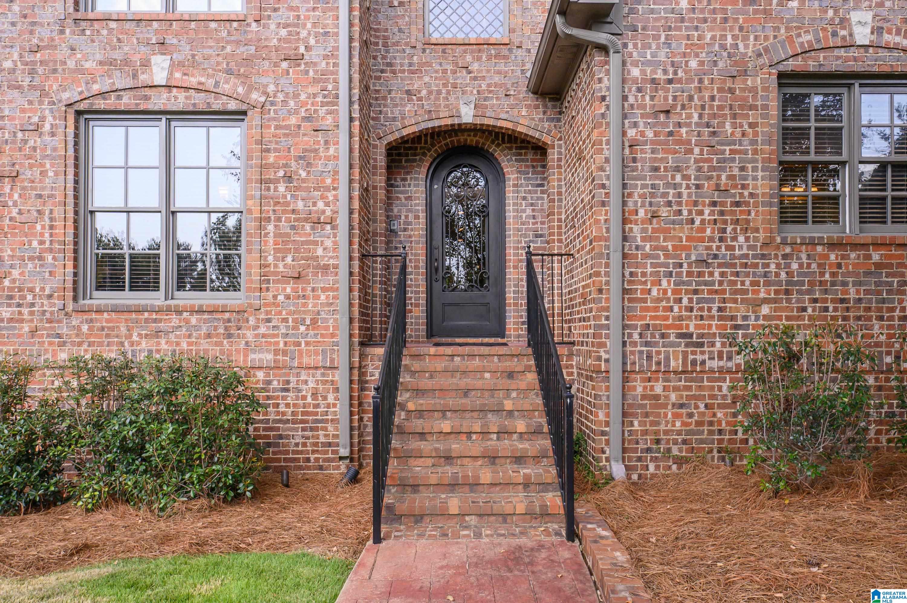 Photo 3 of Single family home for sale at 1099 Greystone Cvs Dr, Birmingham, AL 35242 | MLS# 21465688 | Listing updated on 2026-09-24