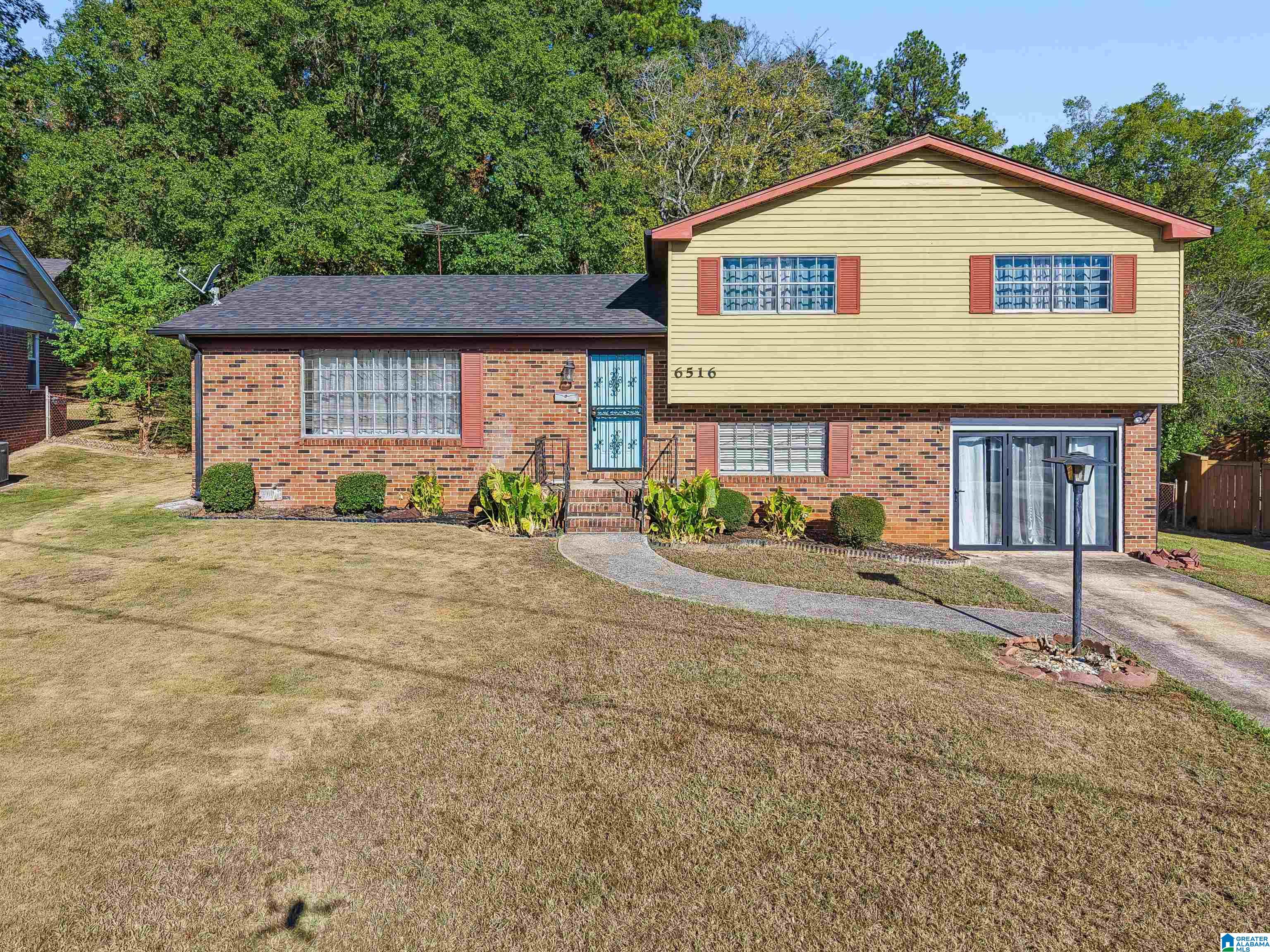 Photo 1 of Single family home for sale at 6516 Cordrey Ct, Birmingham, AL 35228 | MLS# 21465829 | Listing updated on 2026-10-02