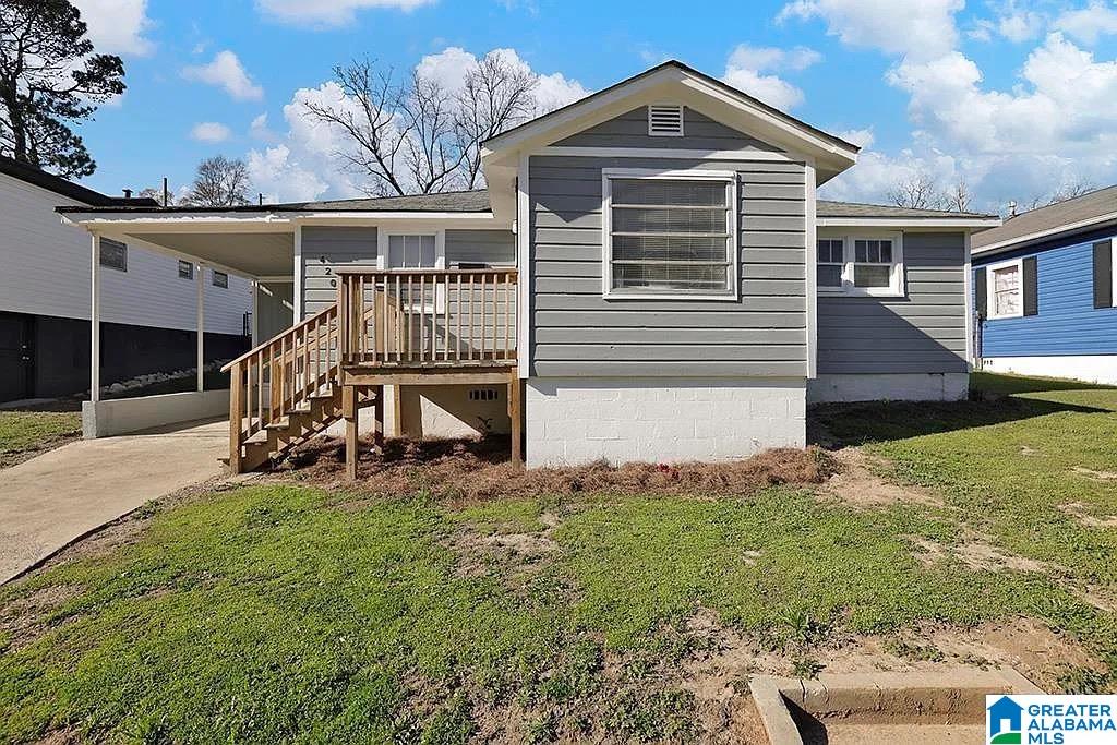 Single family home for sale at 4204 38th Avenue, BIRMINGHAM, AL 35217 | MLS# 21465840