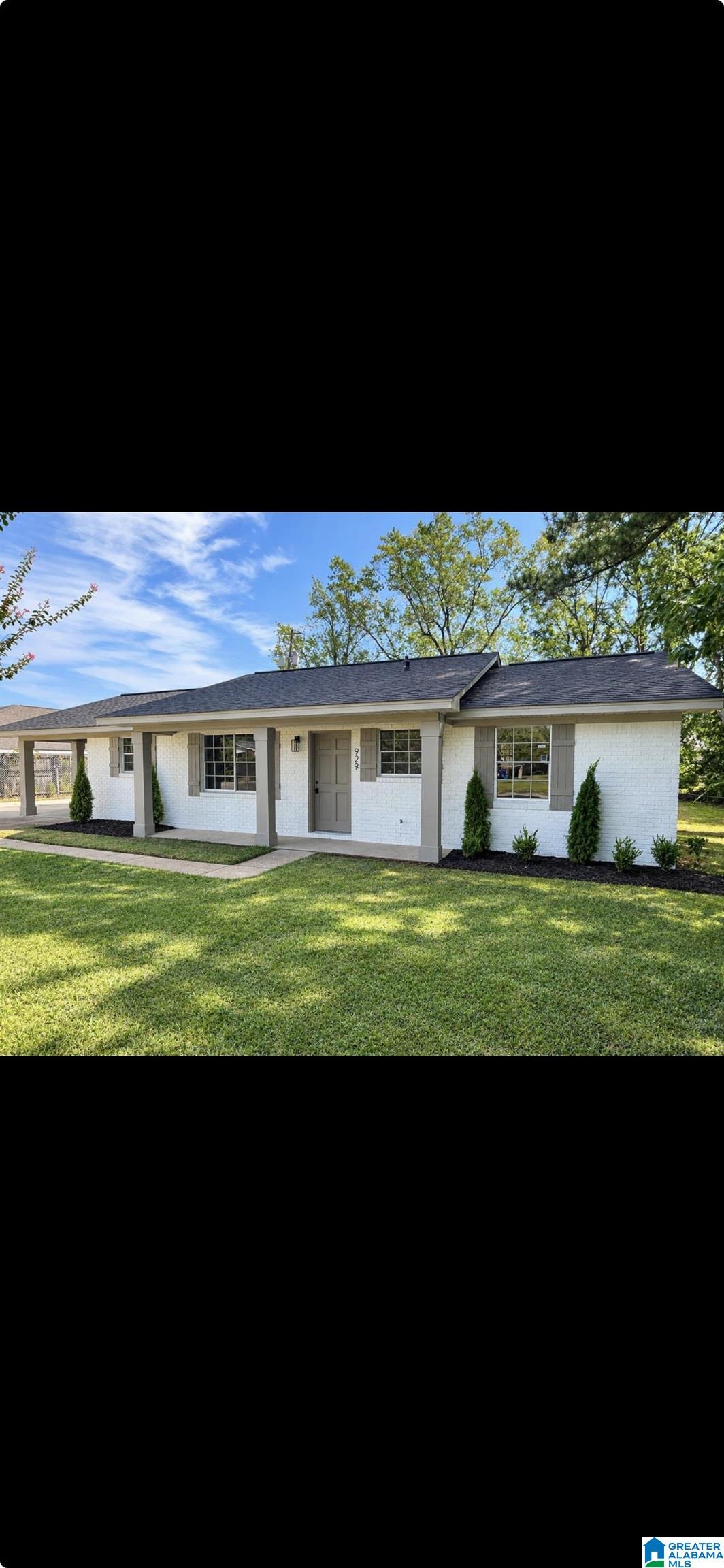 Photo 2 of Single family home for sale at 929 Snows Ml Ave, Tuscaloosa, AL 35406 | MLS# 21465864 | Listing updated on 2026-09-25