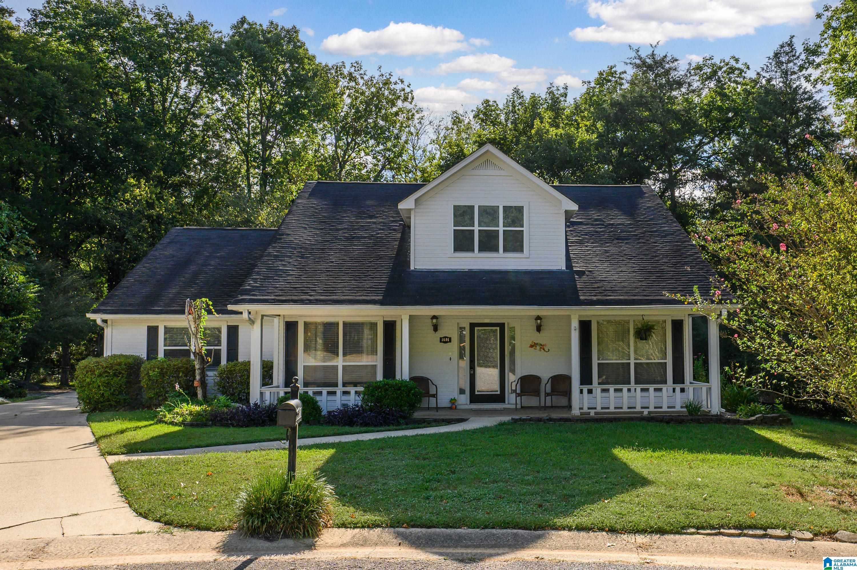 Single family home for sale at 1601 Windsor Ln, LEEDS, AL 35094 | MLS# 21465903