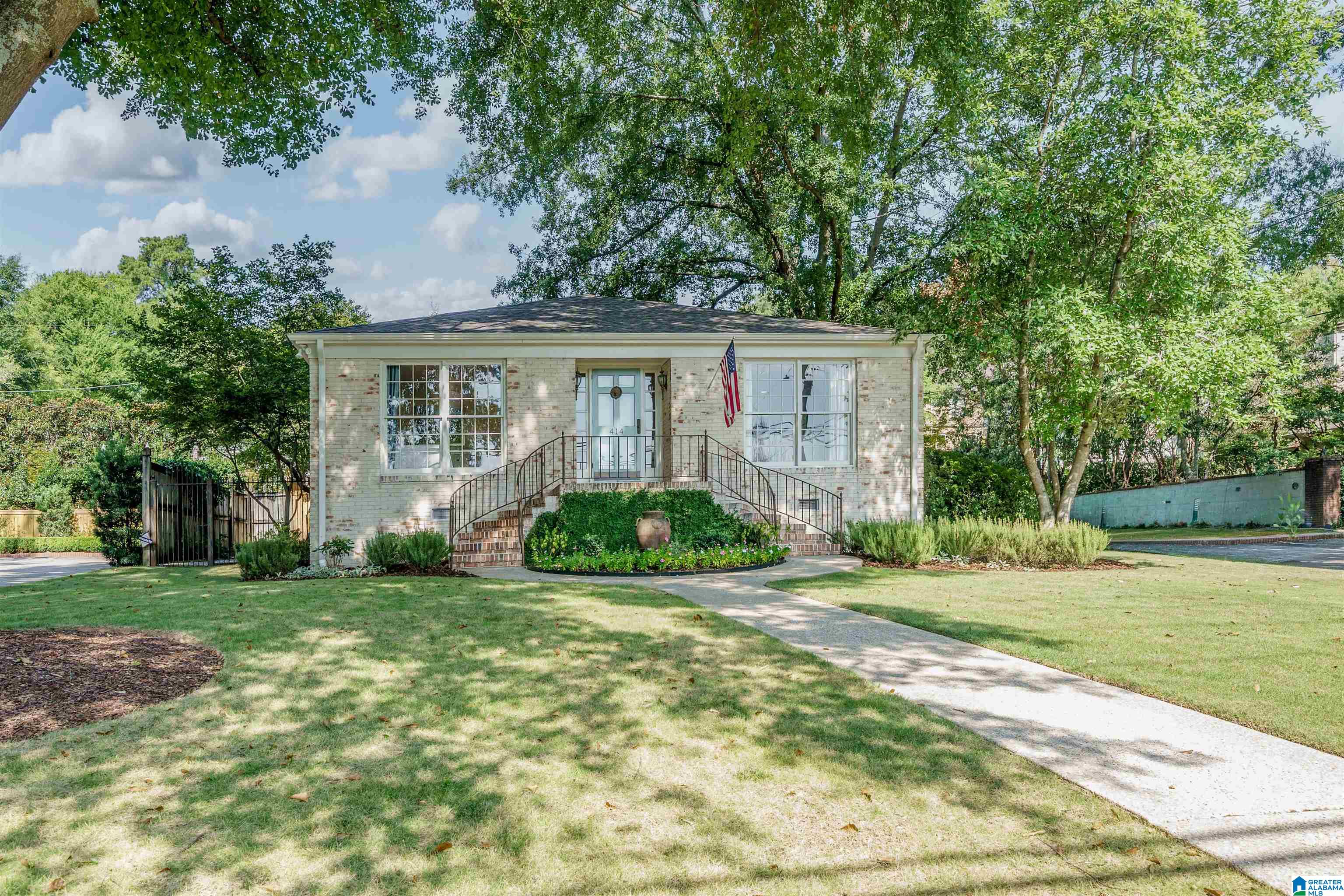 Photo 2 of Single family home for sale at 414 Euclid Ave, Mountain Brk, AL 35213 | MLS# 21466031 | Listing updated on 2026-10-01