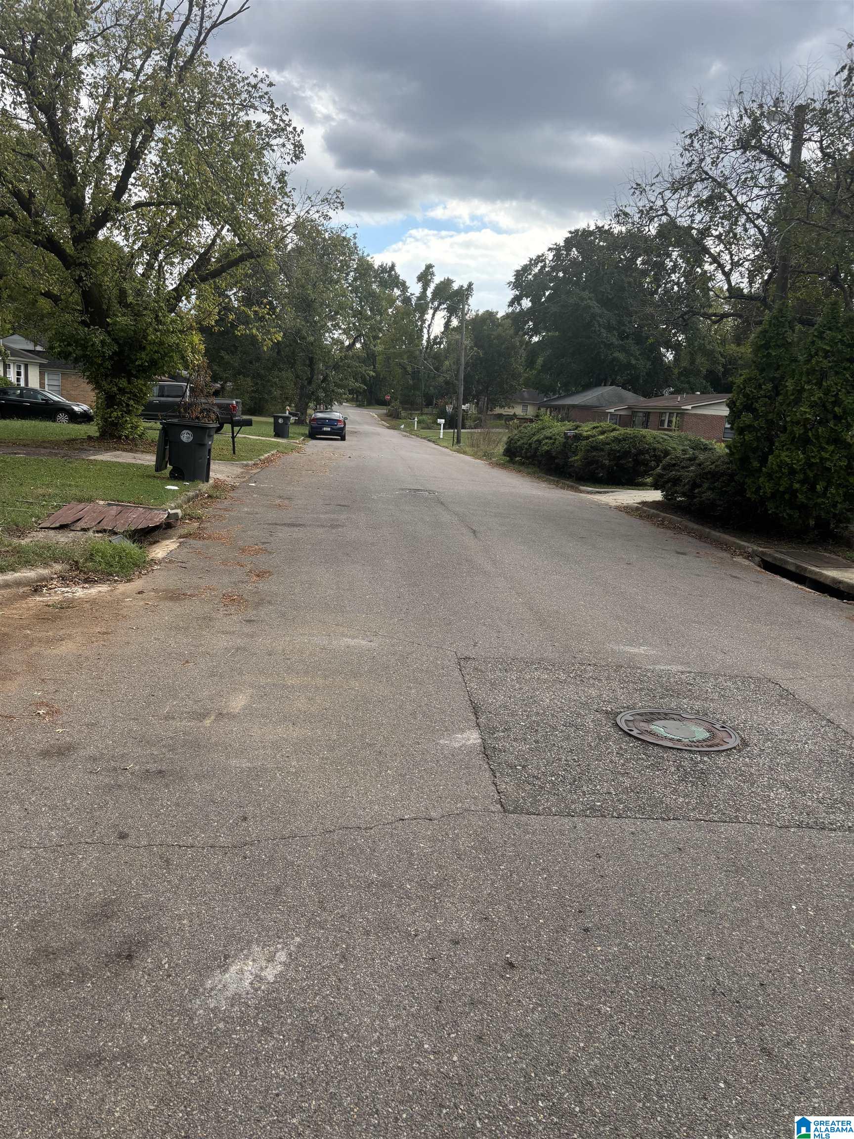 Photo 2 of Single family home for sale at 5829 Court O, Birmingham, AL 35228 | MLS# 21466107 | Listing updated on 2026-09-27
