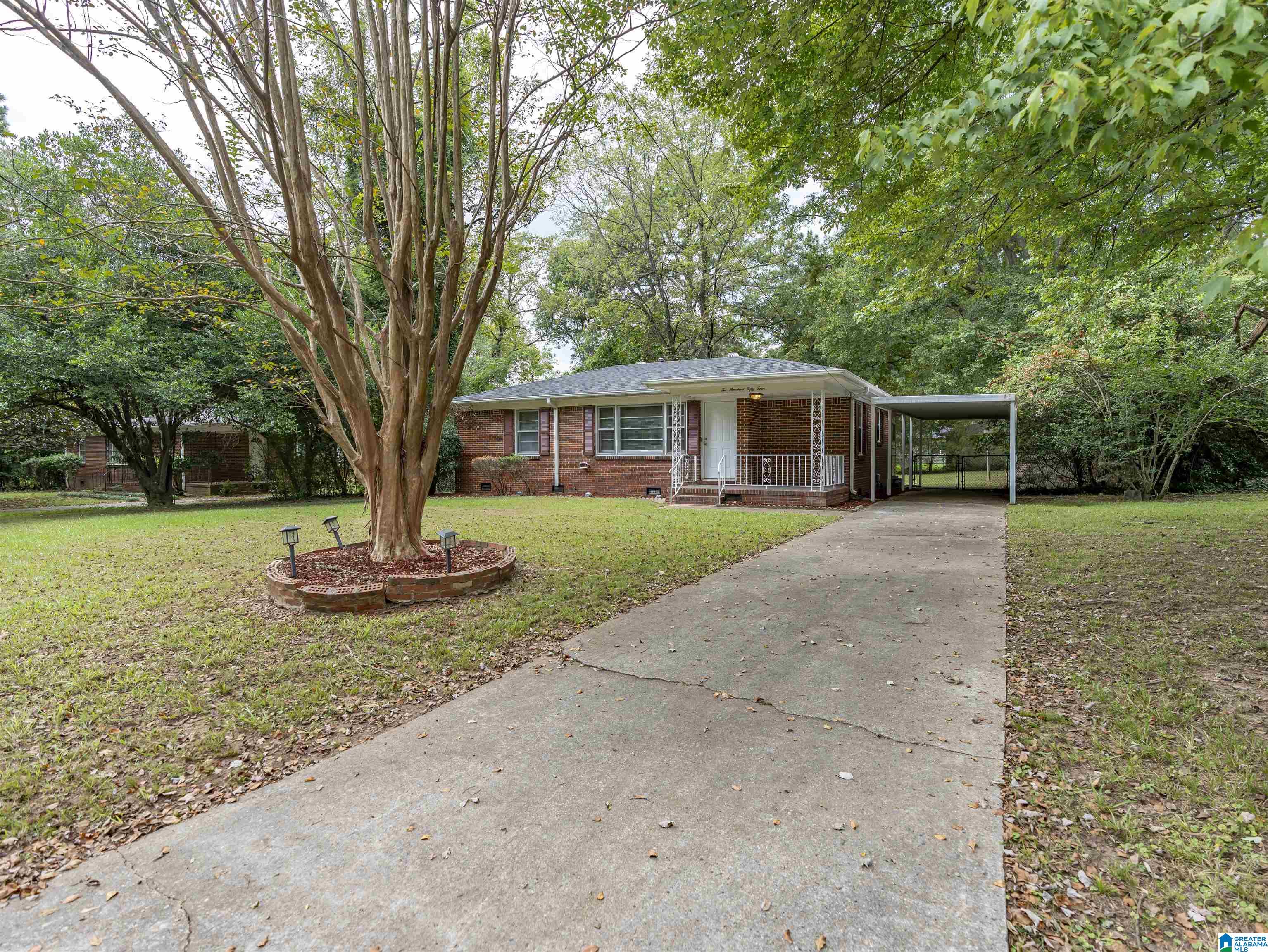 Photo 2 of Single family home for sale at 254 NE Lake Dr Cir, Birmingham, AL 35215 | MLS# 21466157 | Listing updated on 2026-09-27