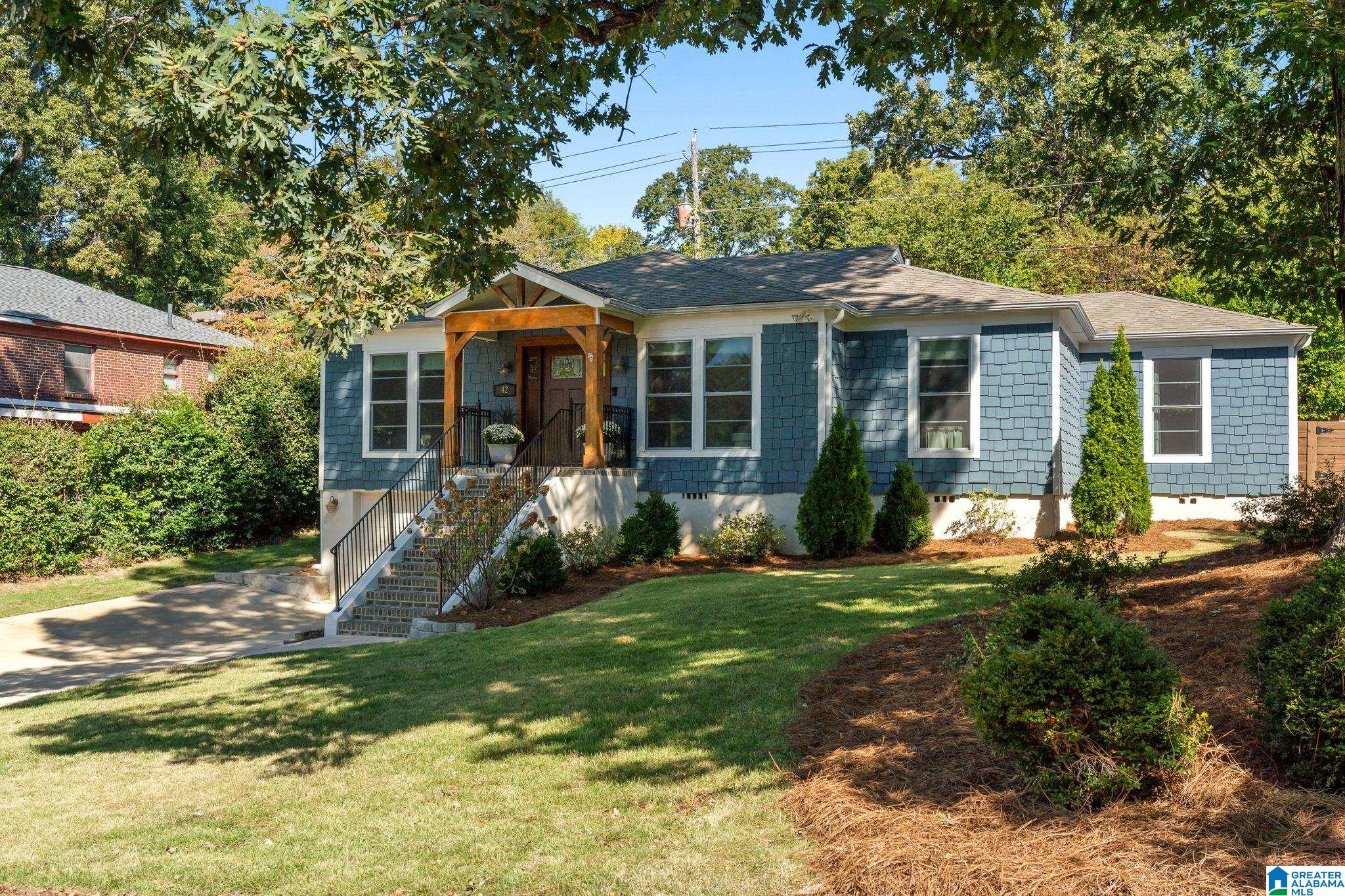 Photo 2 of Single family home for sale at 42 Shadow Lawn Dr, Birmingham, AL 35209 | MLS# 21466218 | Listing updated on 2026-10-02