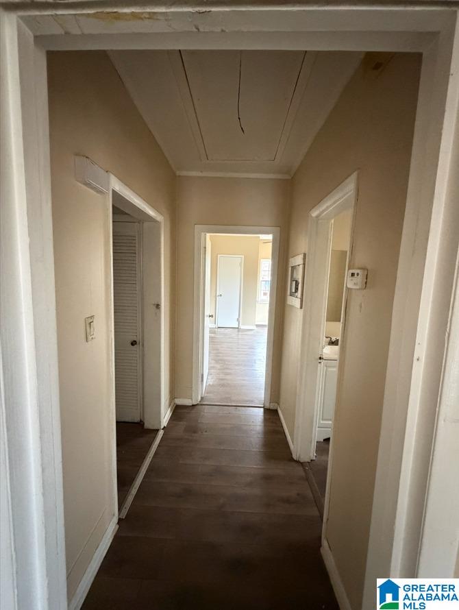 Photo 4 of Single family home for sale at 12 4th Avenue SW, Birmingham, AL 35211 | MLS# 21466306 | Listing updated on 2026-09-30