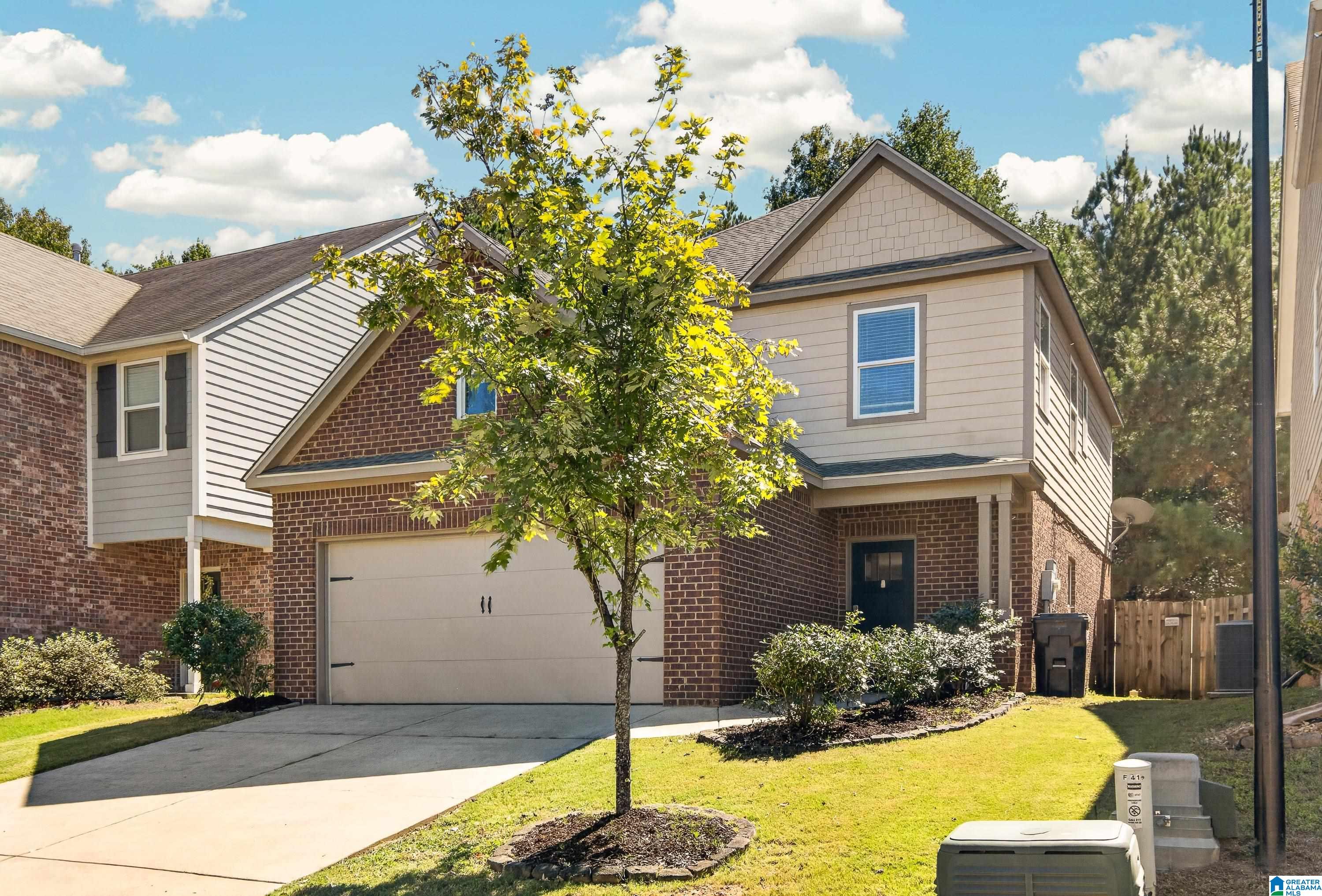 Photo 2 of Single family home for sale at 415 W Park Dr, Fultondale, AL 35068 | MLS# 21466324 | Listing updated on 2026-10-20