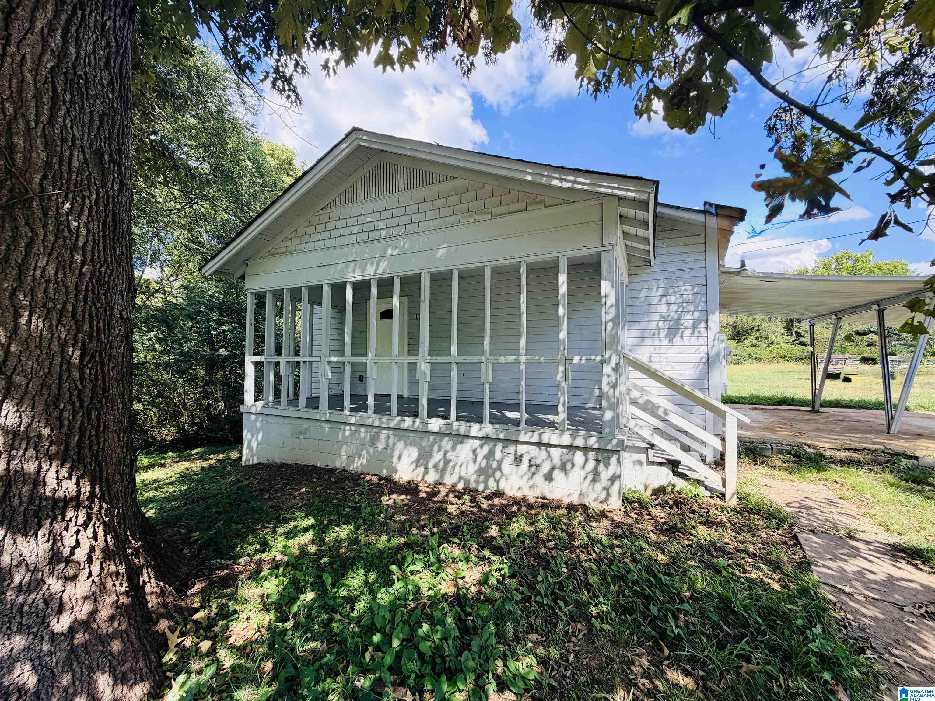 Single family home for sale at 121 Holt Ave, BIRMINGHAM, AL 35214 | MLS# 21466330