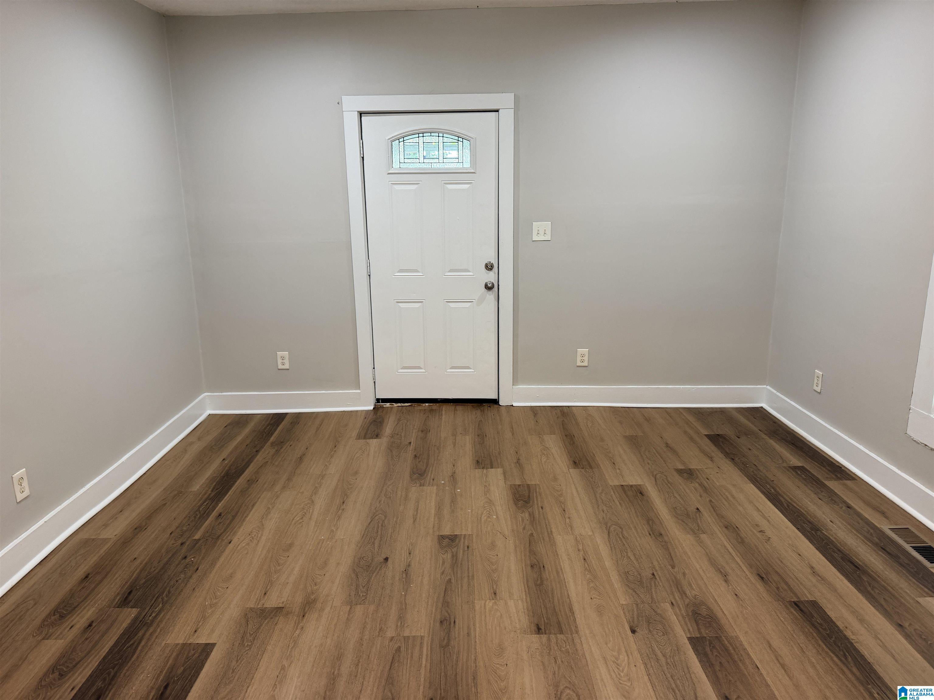 Photo 2 of Single family home for sale at 121 Holt Ave, Birmingham, AL 35214 | MLS# 21466330 | Listing updated on 2026-09-30