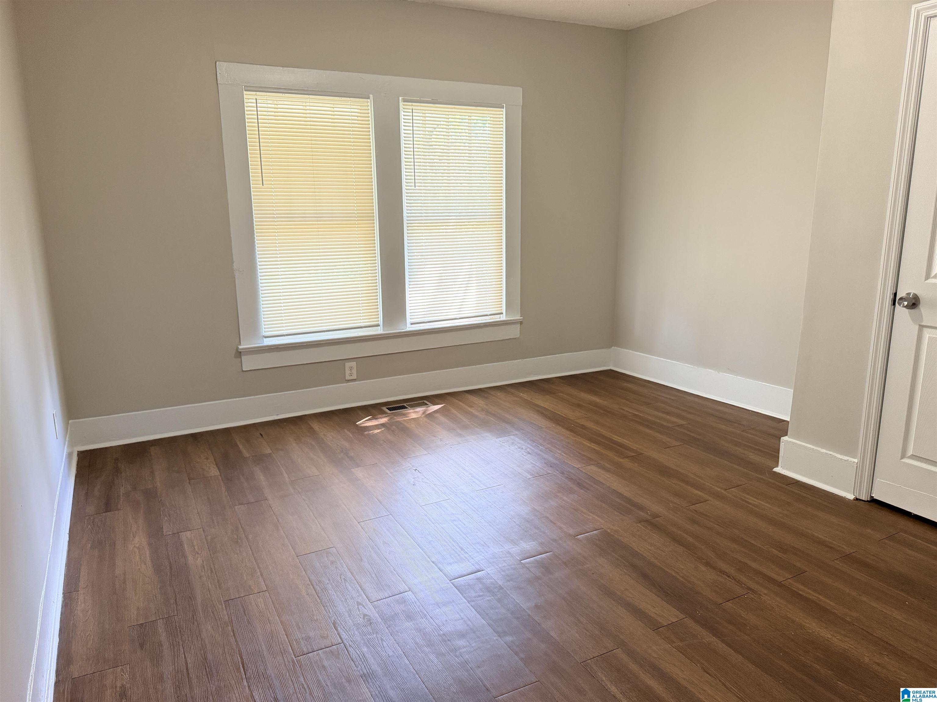 Photo 3 of Single family home for sale at 121 Holt Ave, Birmingham, AL 35214 | MLS# 21466330 | Listing updated on 2026-09-30