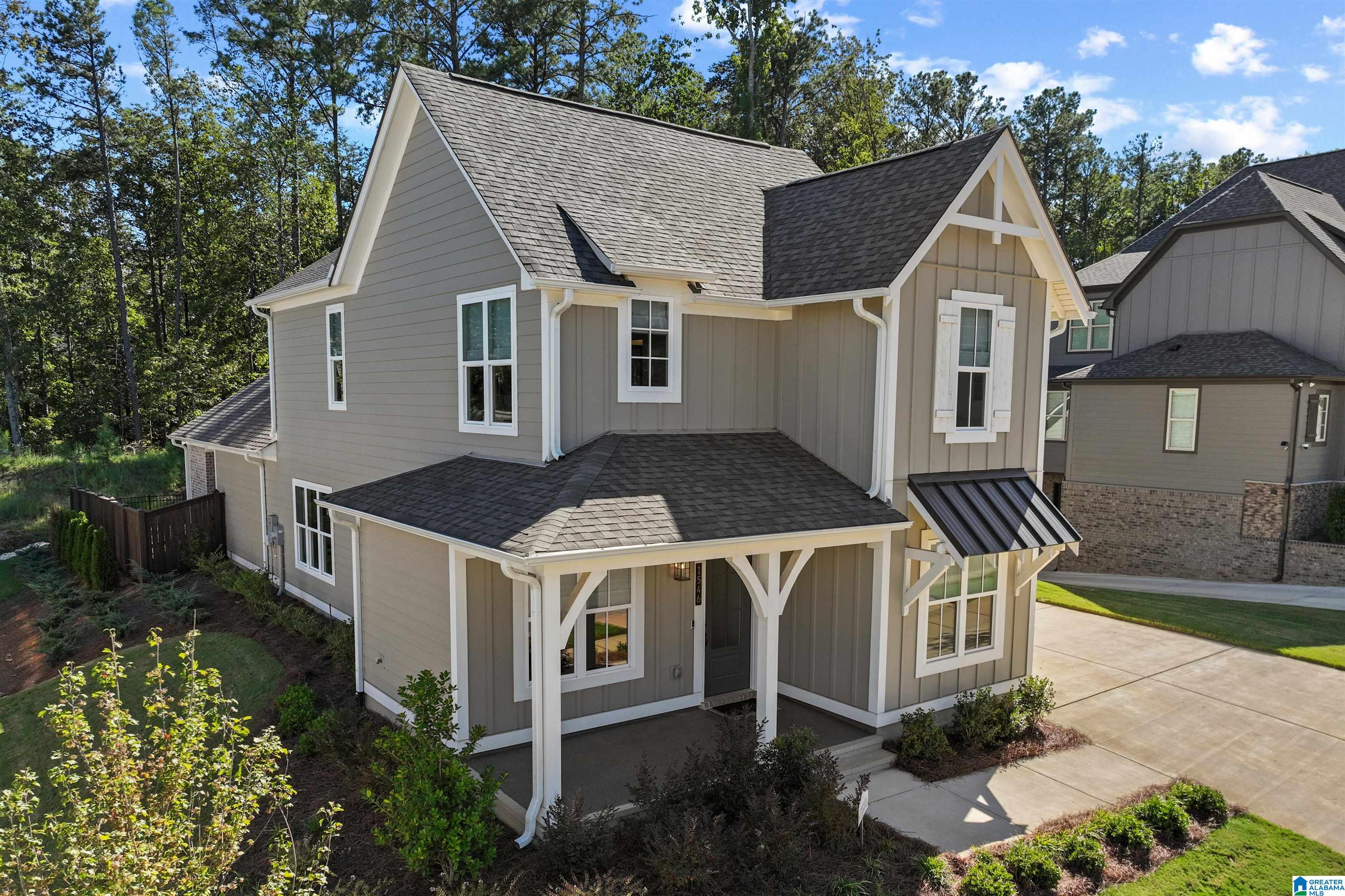 Photo 2 of Single family home for sale at 1546 Olivewood Dr, Hoover, AL 35244 | MLS# 21466334 | Listing updated on 2026-10-01