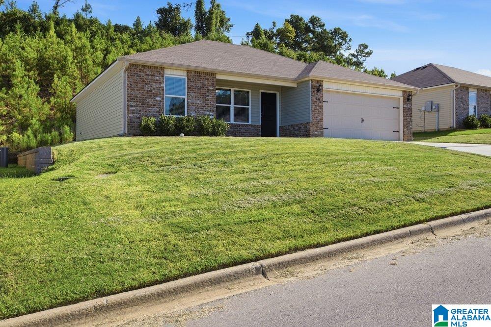 Photo 2 of Single family home for sale at 8688 Mohring Pl, Leeds, AL 35094 | MLS# 21466366 | Listing updated on 2026-10-02
