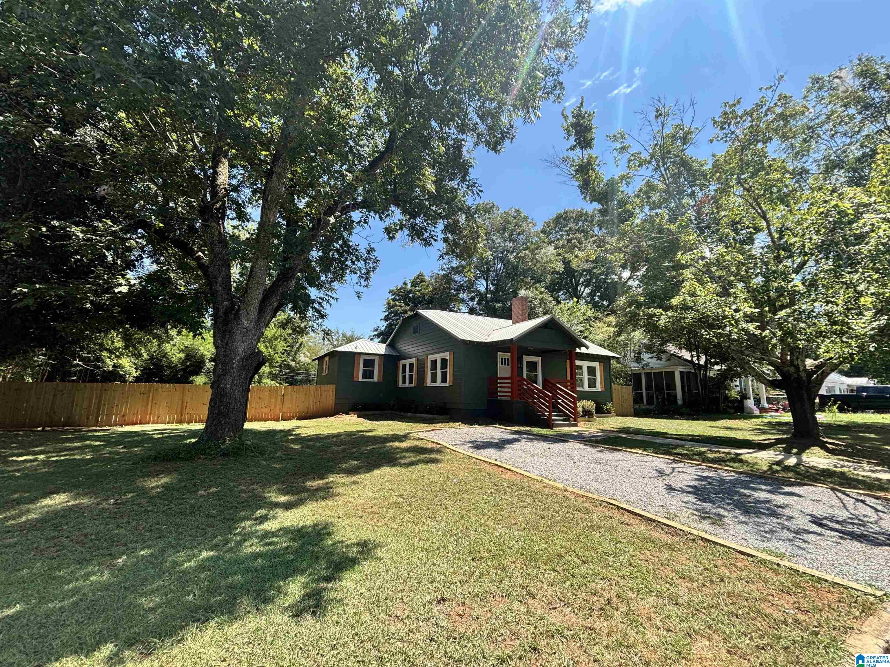 Photo 3 of Single family home for sale at 714 Central Ave, Talladega, AL 35160 | MLS# 21466454 | Listing updated on 2026-10-08