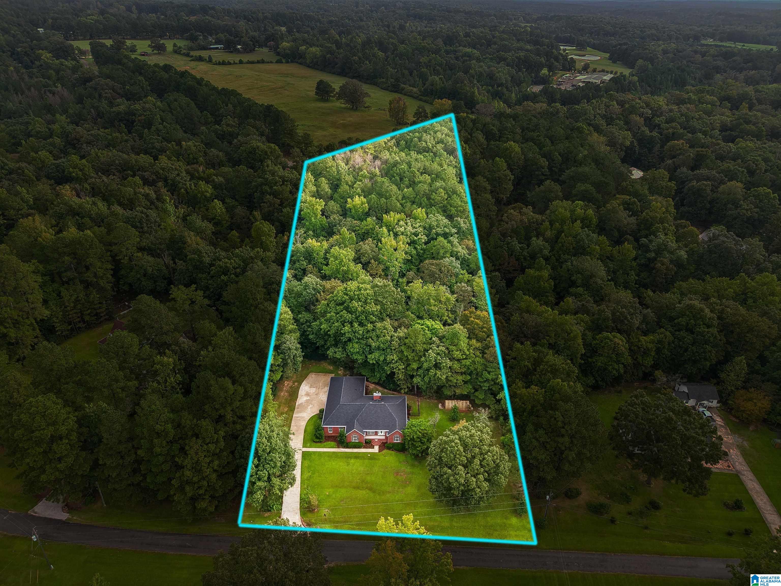 Photo 1 of Single family home for sale at 380 Myrick Rd, Warrior, AL 35180 | MLS# 21466485 | Listing updated on 2026-10-19