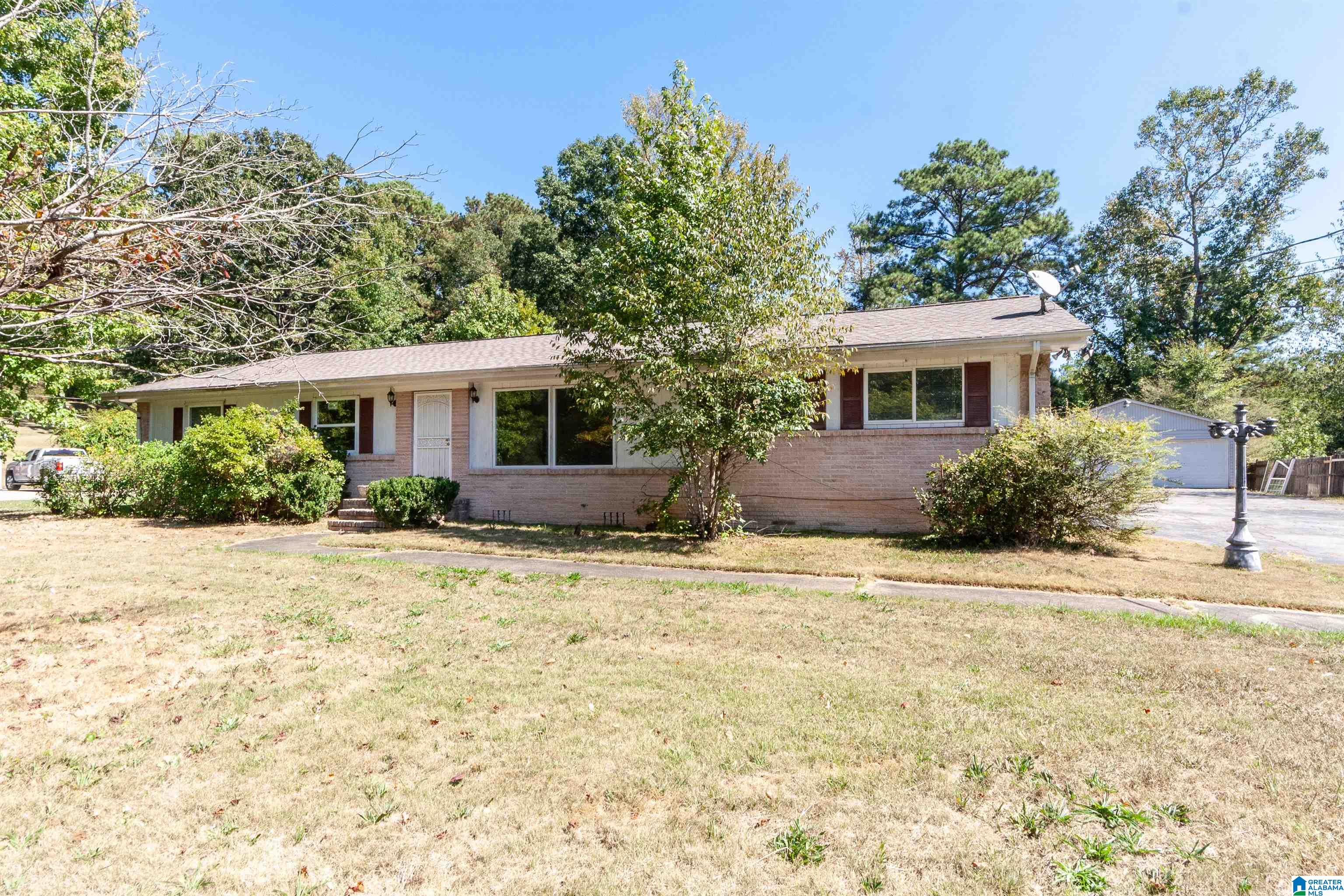 Photo 3 of Single family home for sale at 324 Killough Cir, Birmingham, AL 35215 | MLS# 21466515 | Listing updated on 2026-10-02