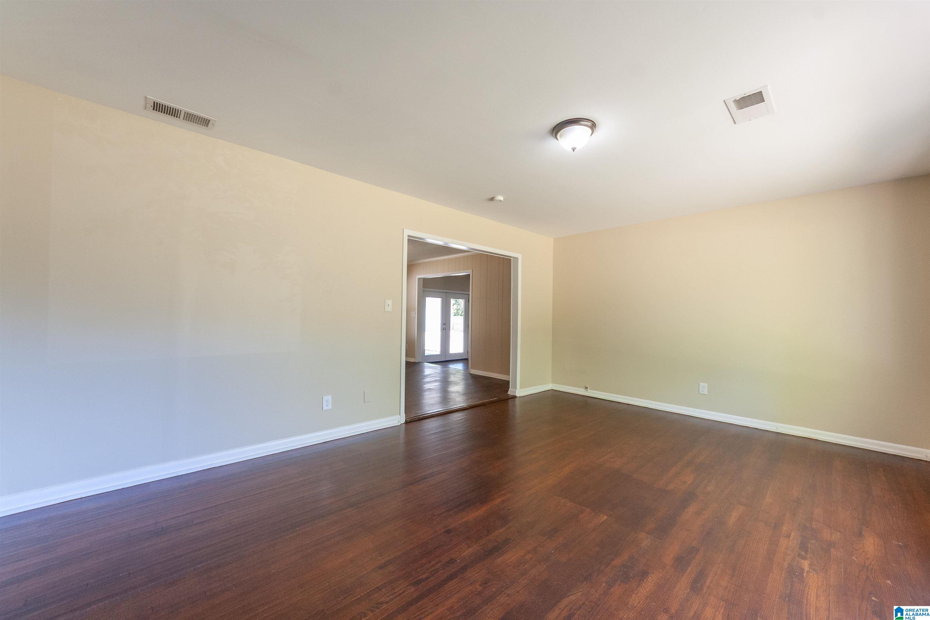 Photo 3 of Single family home for sale at 324 Killough Cir, Birmingham, AL 35215 | MLS# 21466515 | Listing updated on 2026-10-02