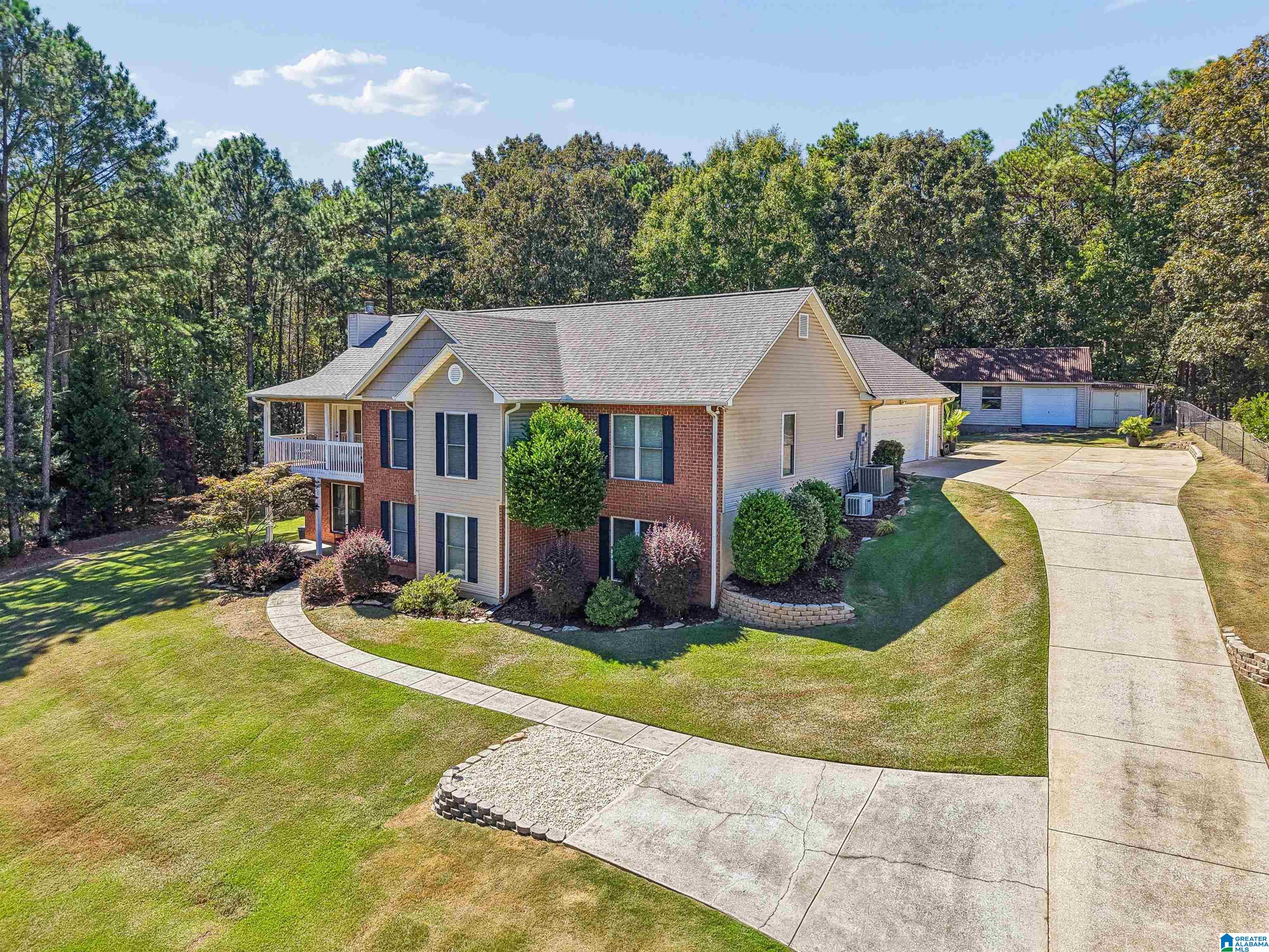 Photo 2 of Single family home for sale at 5374 Pineywood Rd, Birmingham, AL 35242 | MLS# 21466539 | Listing updated on 2026-10-02