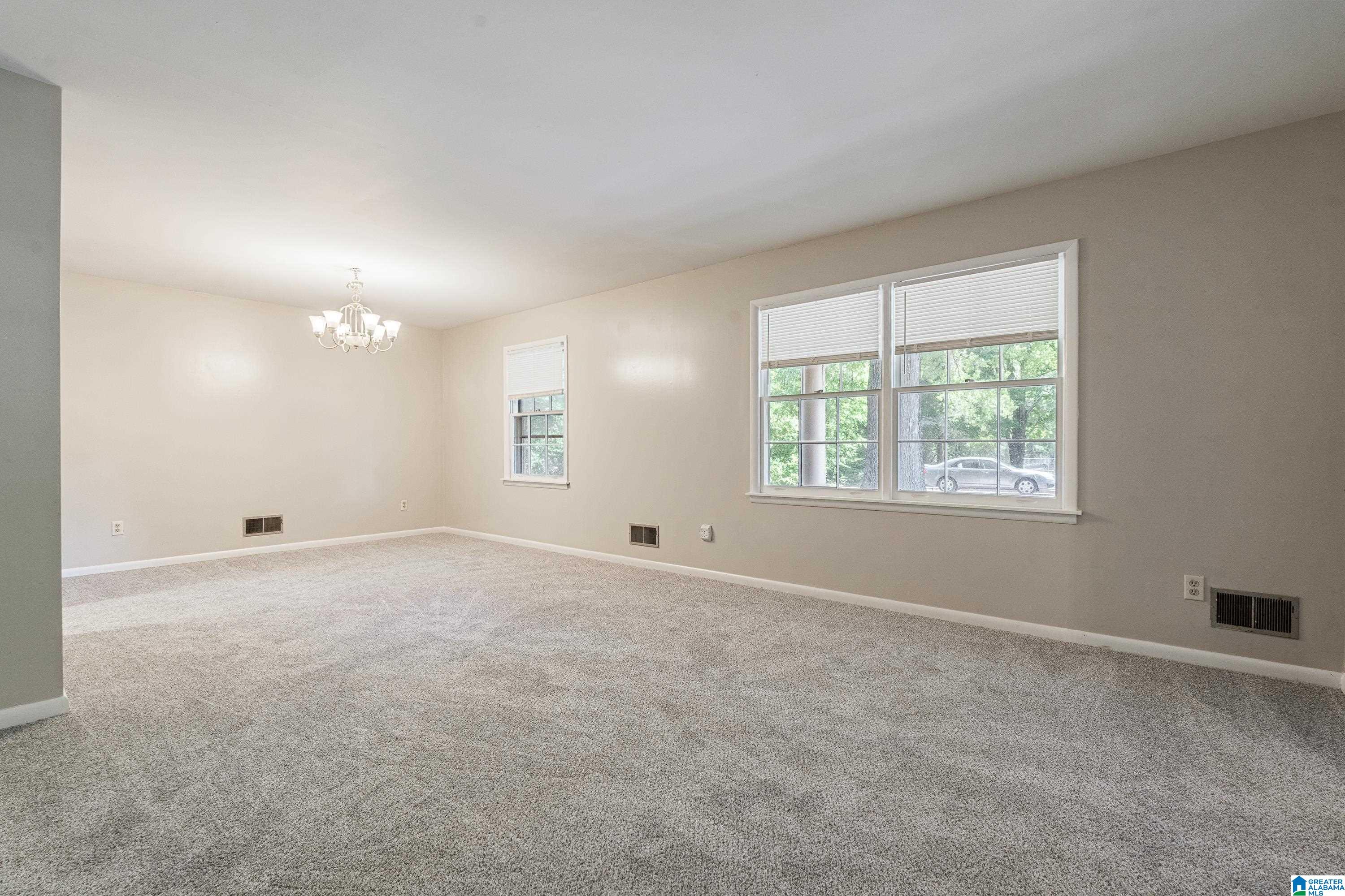 Photo 3 of Single family home for sale at 1508 Springlake Dr Ne, Birmingham, AL 35215 | MLS# 21466548 | Listing updated on 2026-10-02