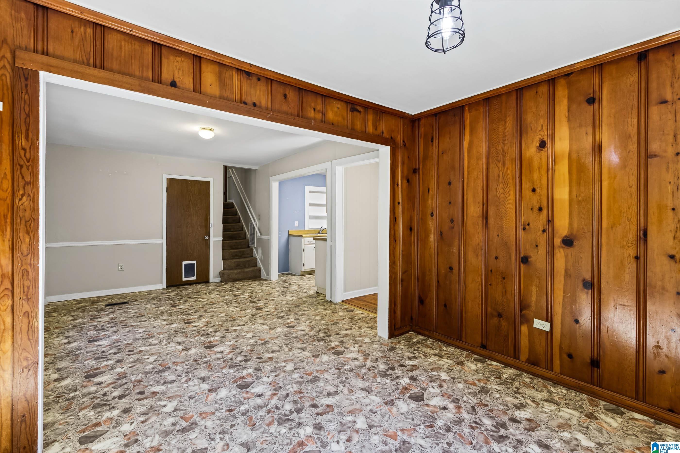 Photo 4 of Single family home for sale at 4636 Winchester Way, Irondale, AL 35210 | MLS# 21466550 | Listing updated on 2026-10-02