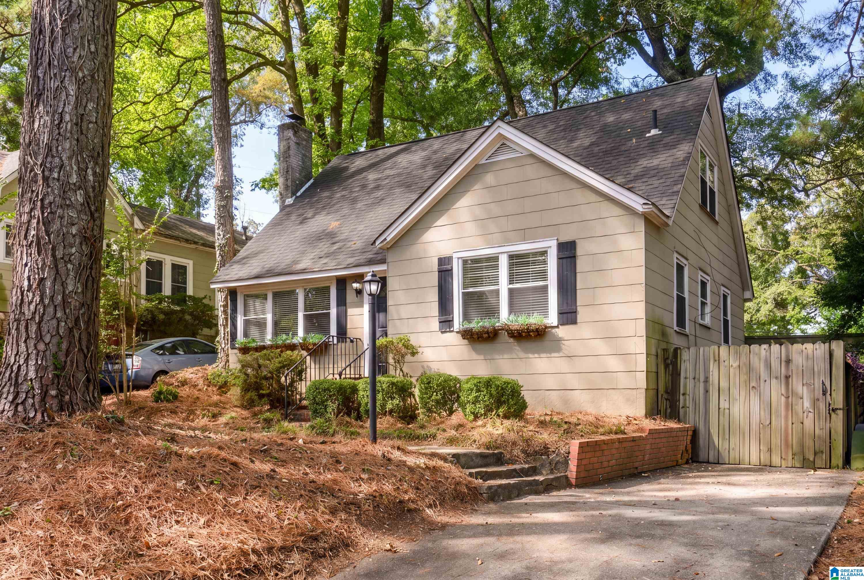 Photo 3 of Single family home for sale at 312 Mecca Ave, Birmingham, AL 35209 | MLS# 21466565 | Listing updated on 2026-10-02