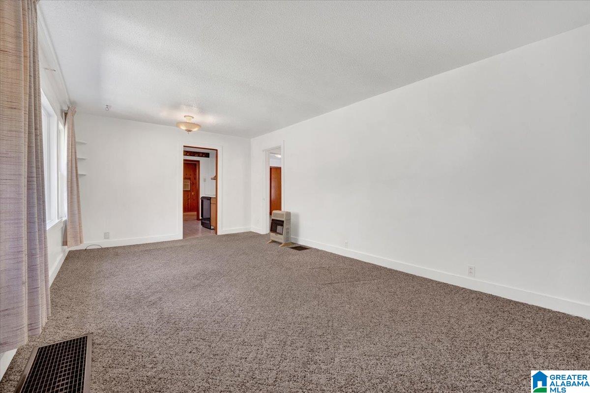 Photo 4 of Single family home for sale at 401 10th Avenue, Birmingham, AL 35228 | MLS# 21466588 | Listing updated on 2026-10-02