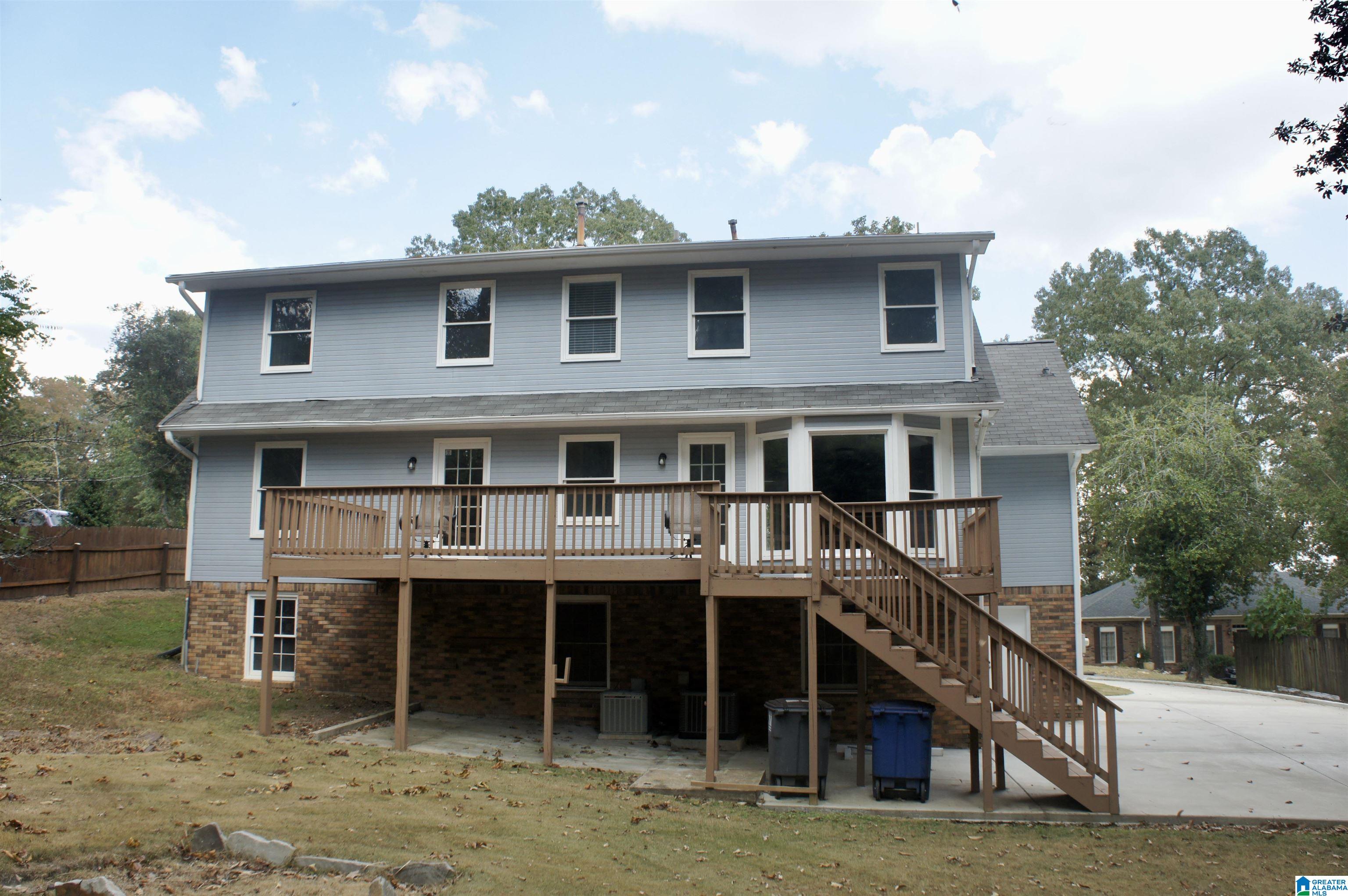Photo 4 of Single family home for sale at 3549 William And Mary Rd, Hoover, AL 35216 | MLS# 21466664 | Listing updated on 2026-10-03