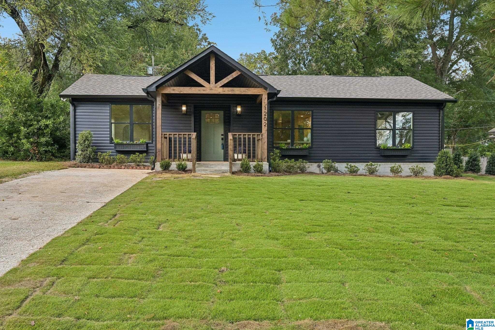 Photo 34 of Sale Pending at 1202 Concord Ave, BIRMINGHAM, AL 35213 | MLS# 21466944 | Listing updated on 2026-10-16