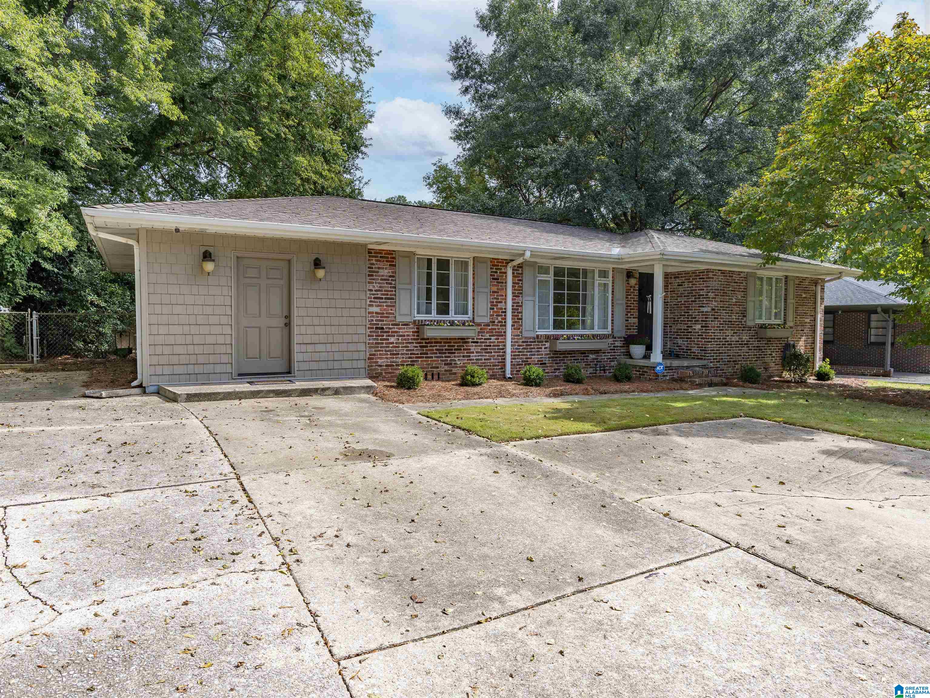 Photo 55 of Single family home for sale at 4401 Montevallo Rd, Mountain Brk, AL 35213 | MLS# 21466966 | Listing updated on 2026-10-22