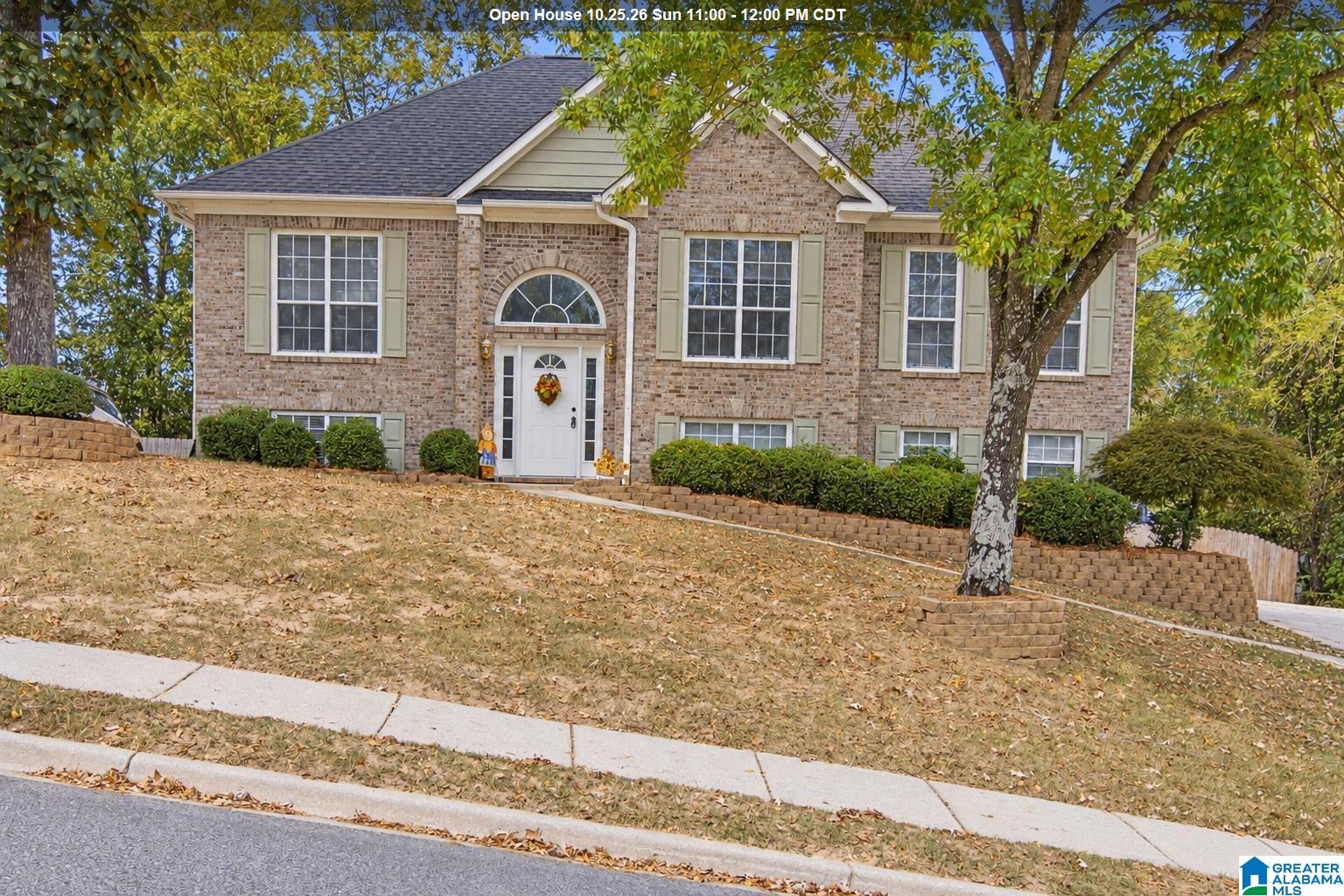 Single family home for sale at 117 Ln Park Dr, MAYLENE, AL 35114 | MLS# 21467072